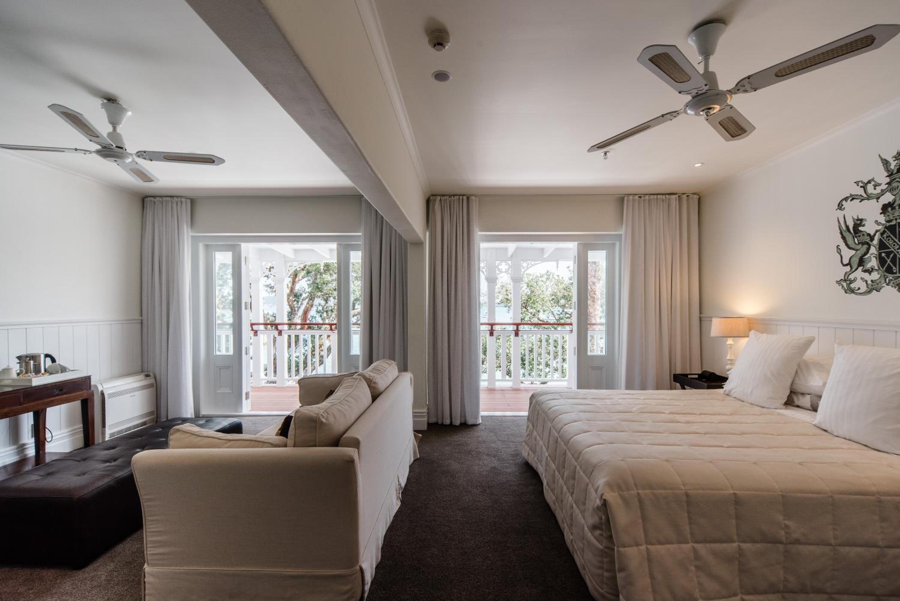 King Room with Sea View - Photo 3