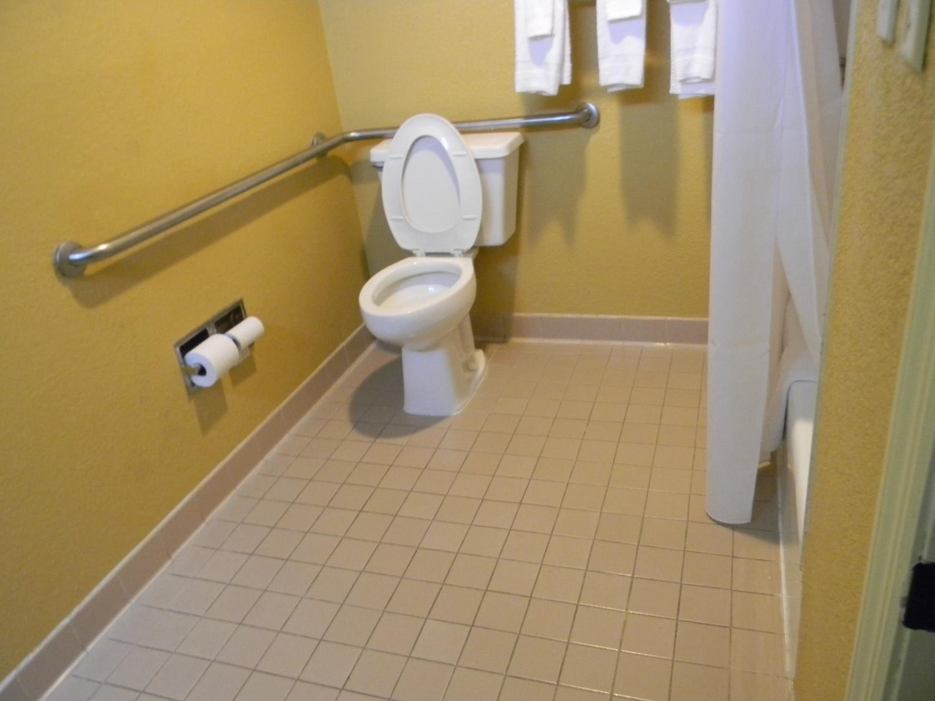 King Room - Mobility Access/Smoking - Photo 4