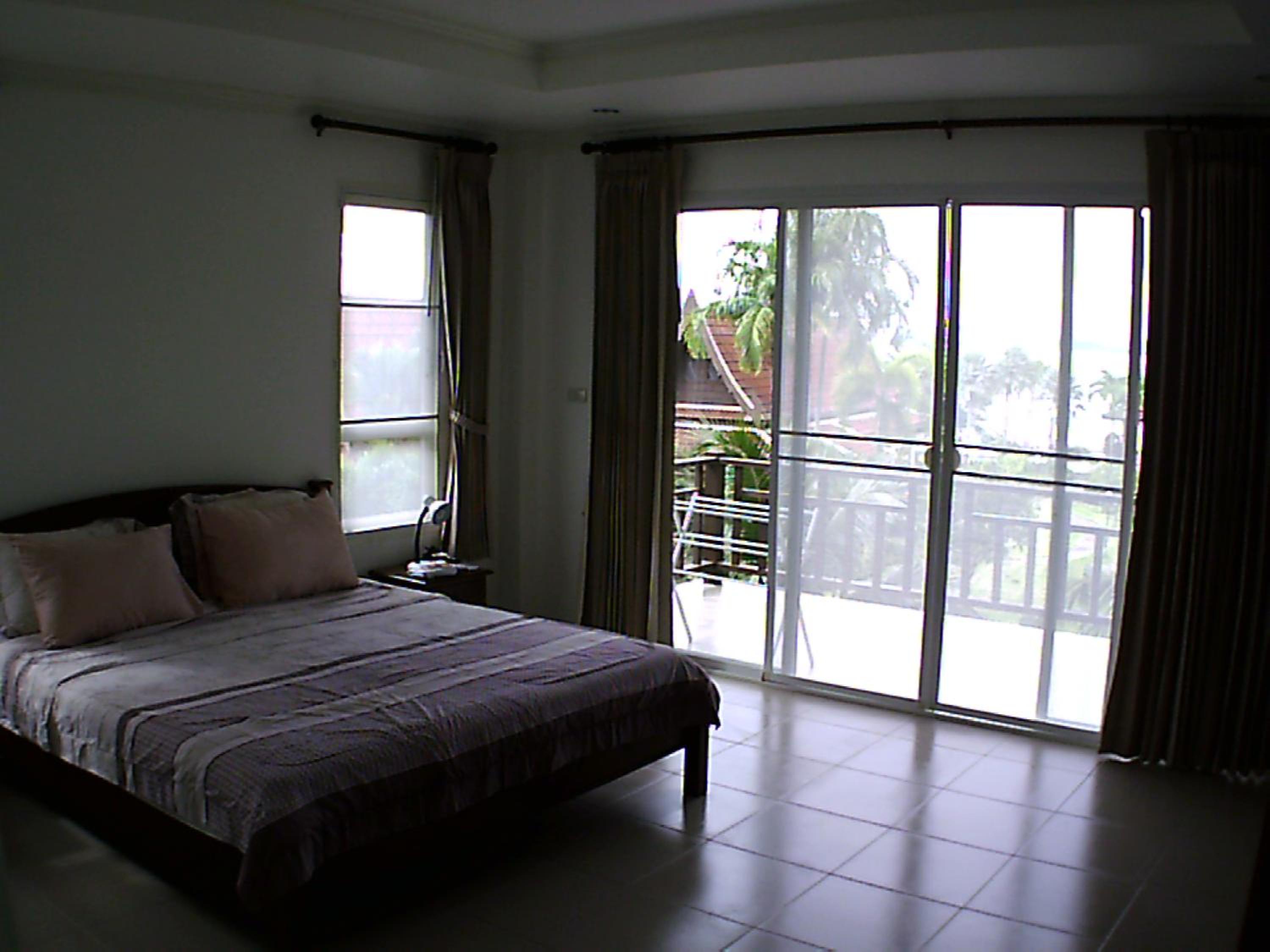 Villa - Photo 4