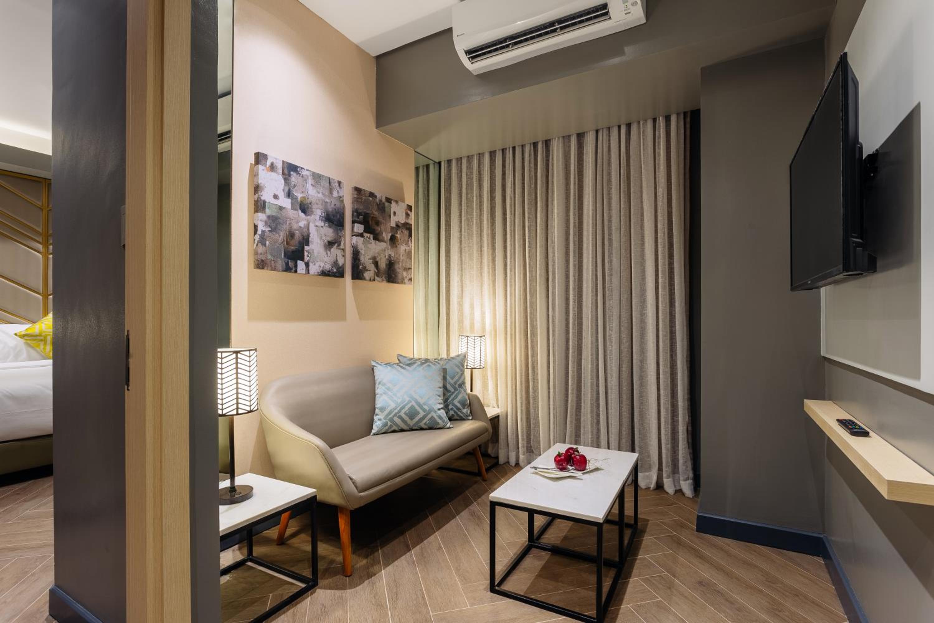 Junior Suite - Photo 11