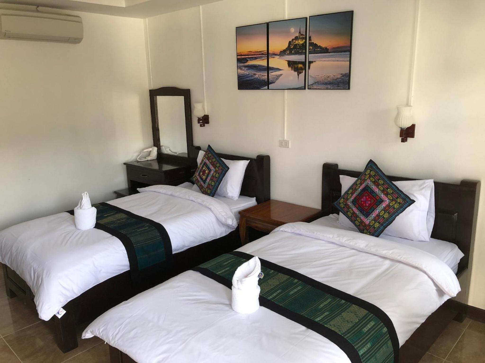 Deluxe Twin Room - Photo 2
