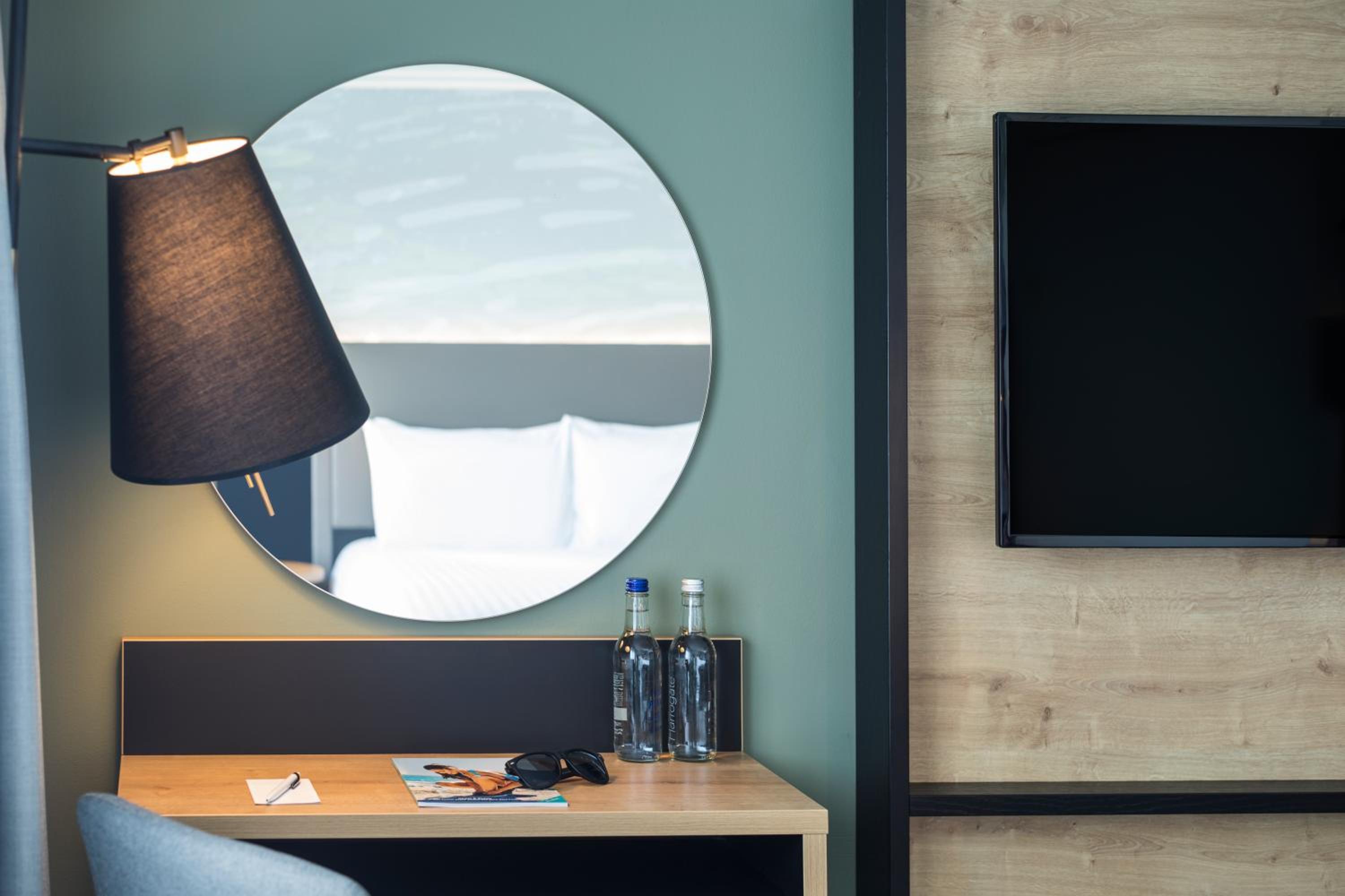 Standard Guest Room - Photo 1