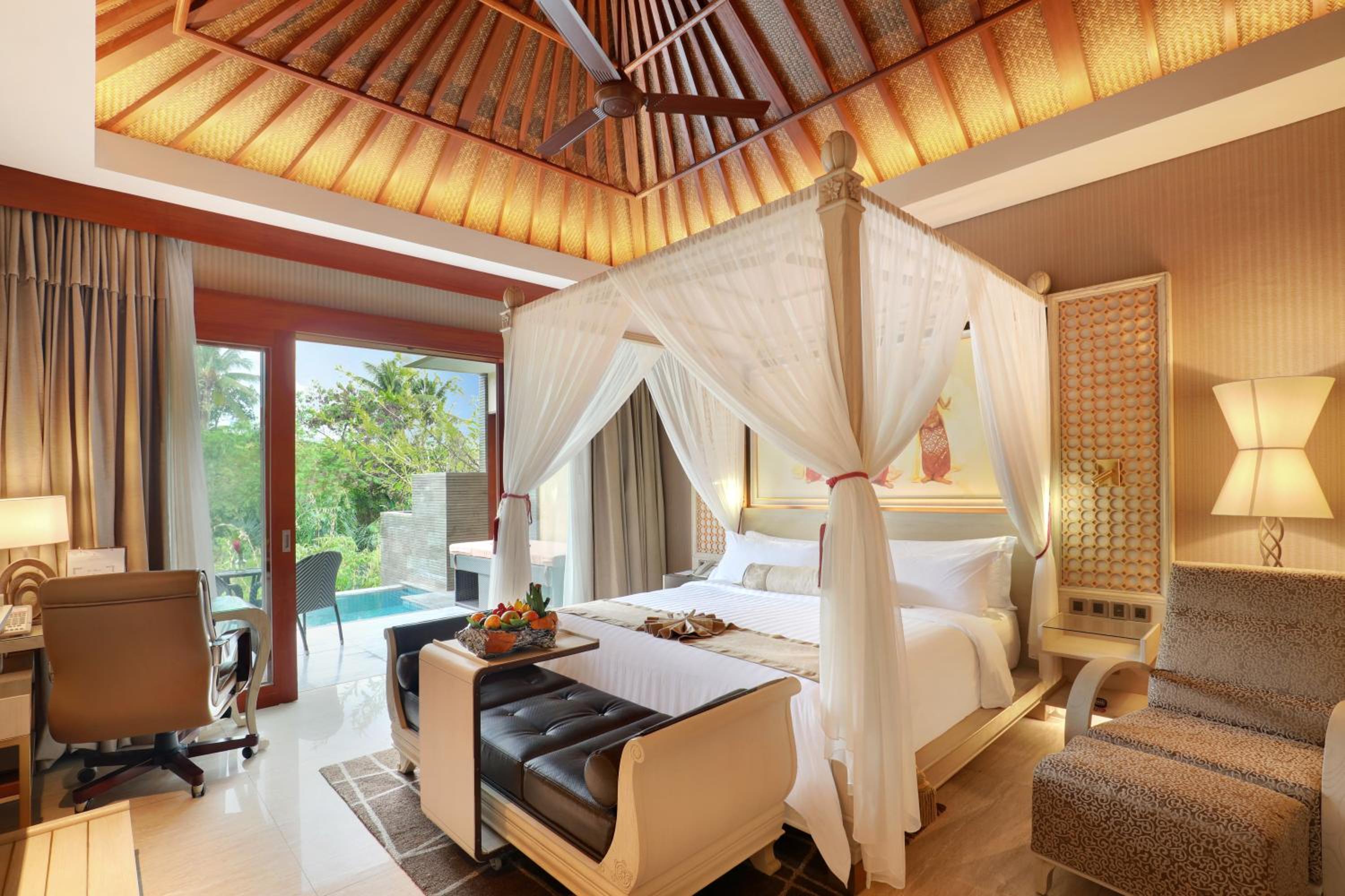 Sutera Garden Villa with Private Pool thumbnail 5