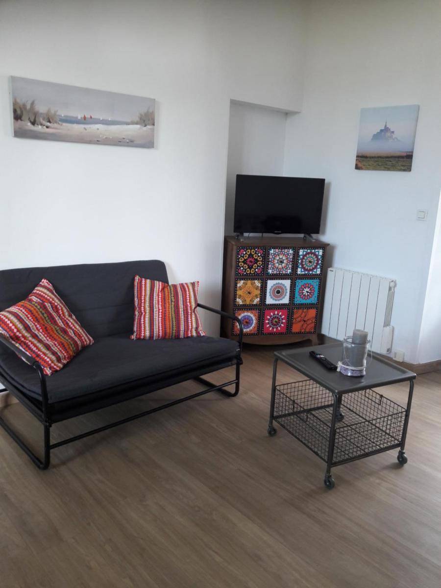 Apartment - Photo 2
