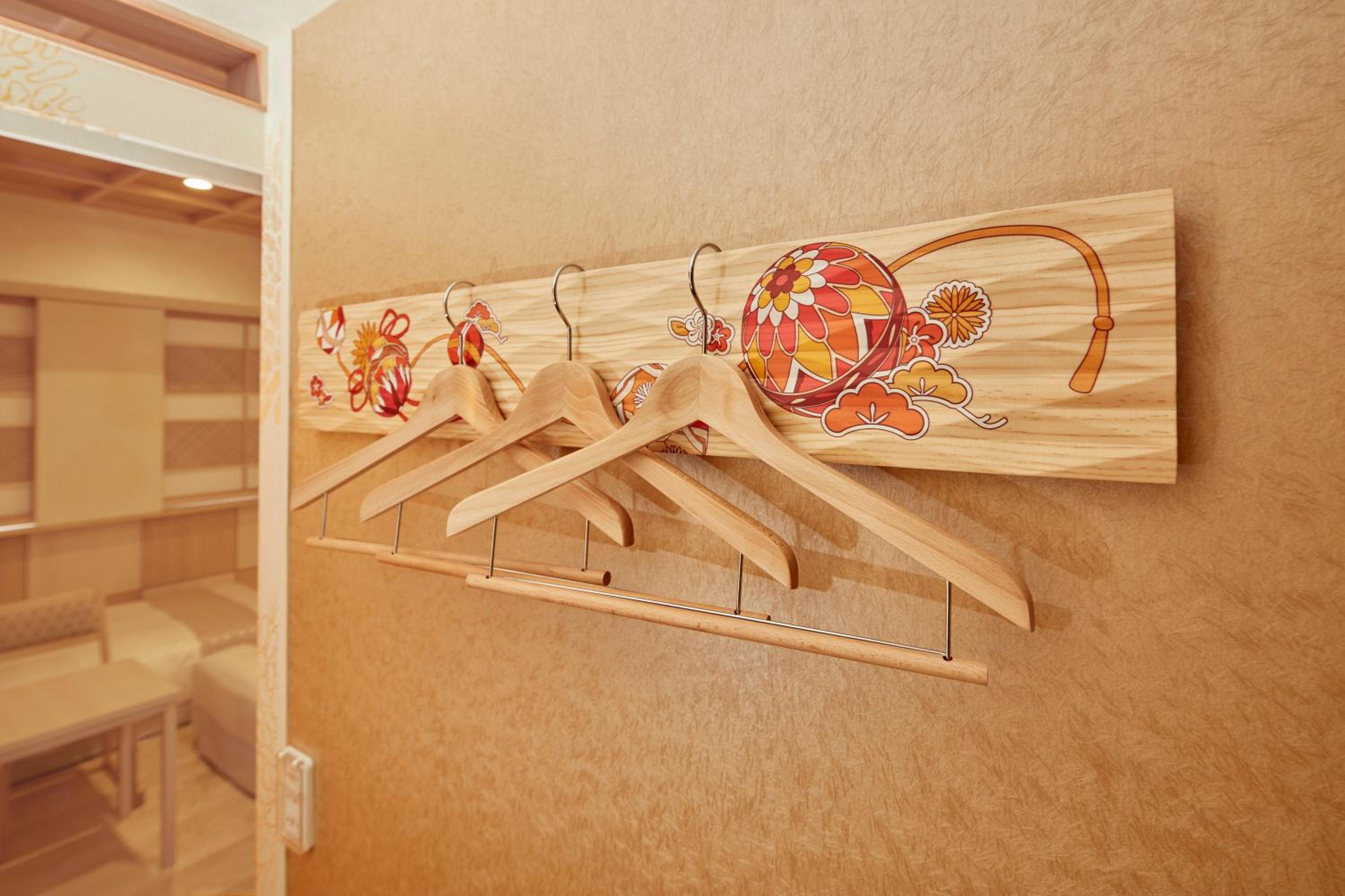 Japanese Modern Fourth Room - Non-Smoking photo 3