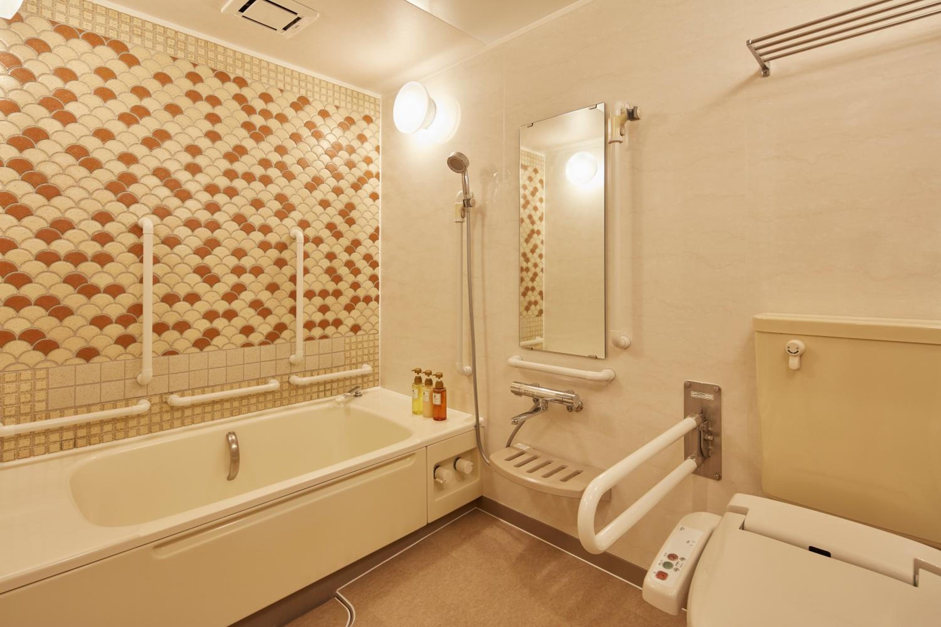 Japanese Modern Fourth Room - Non-Smoking - Eco Plan - No Room Cleaning Service photo 3
