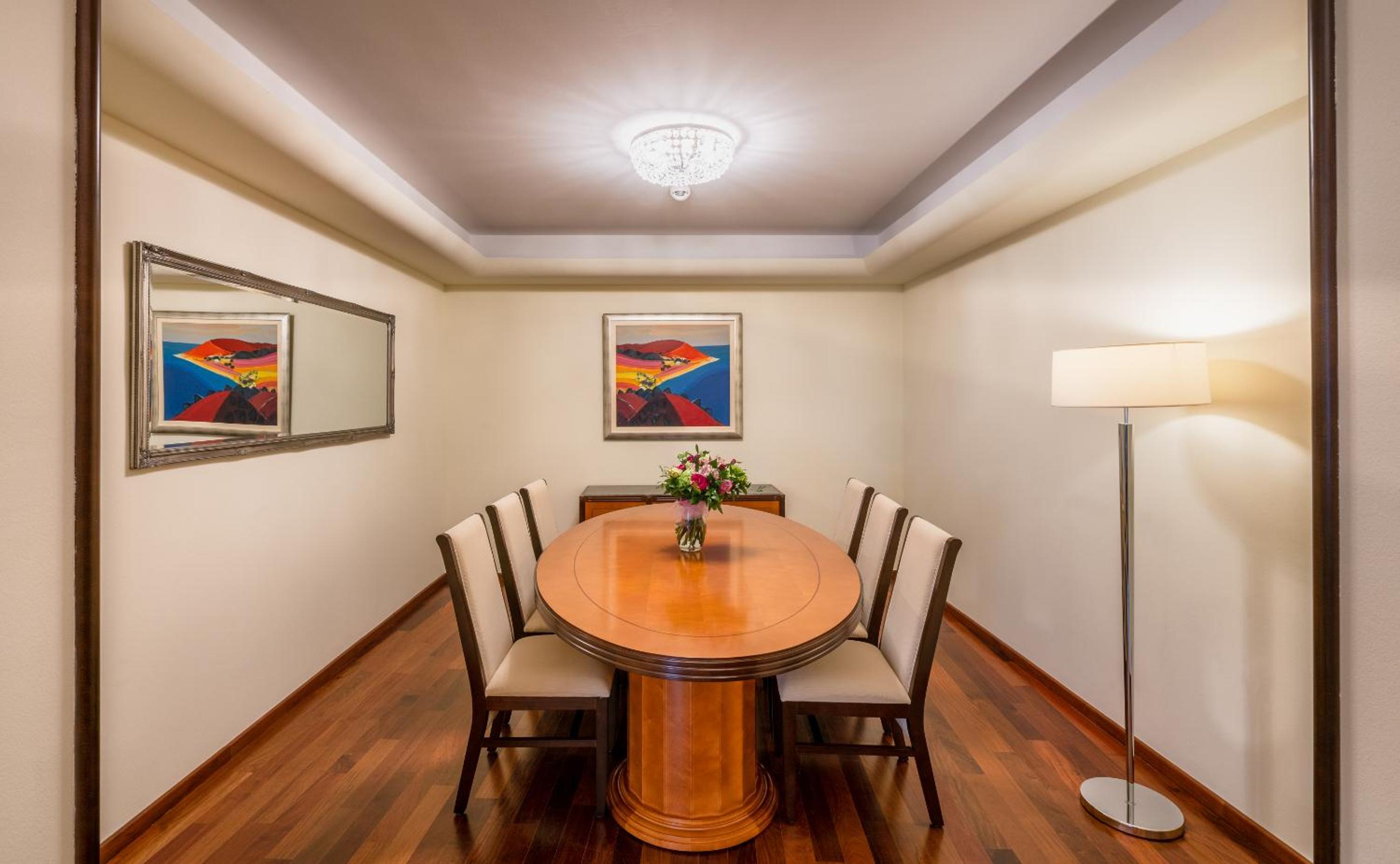 Executive Suite with Terrace and Sea View thumbnail 5