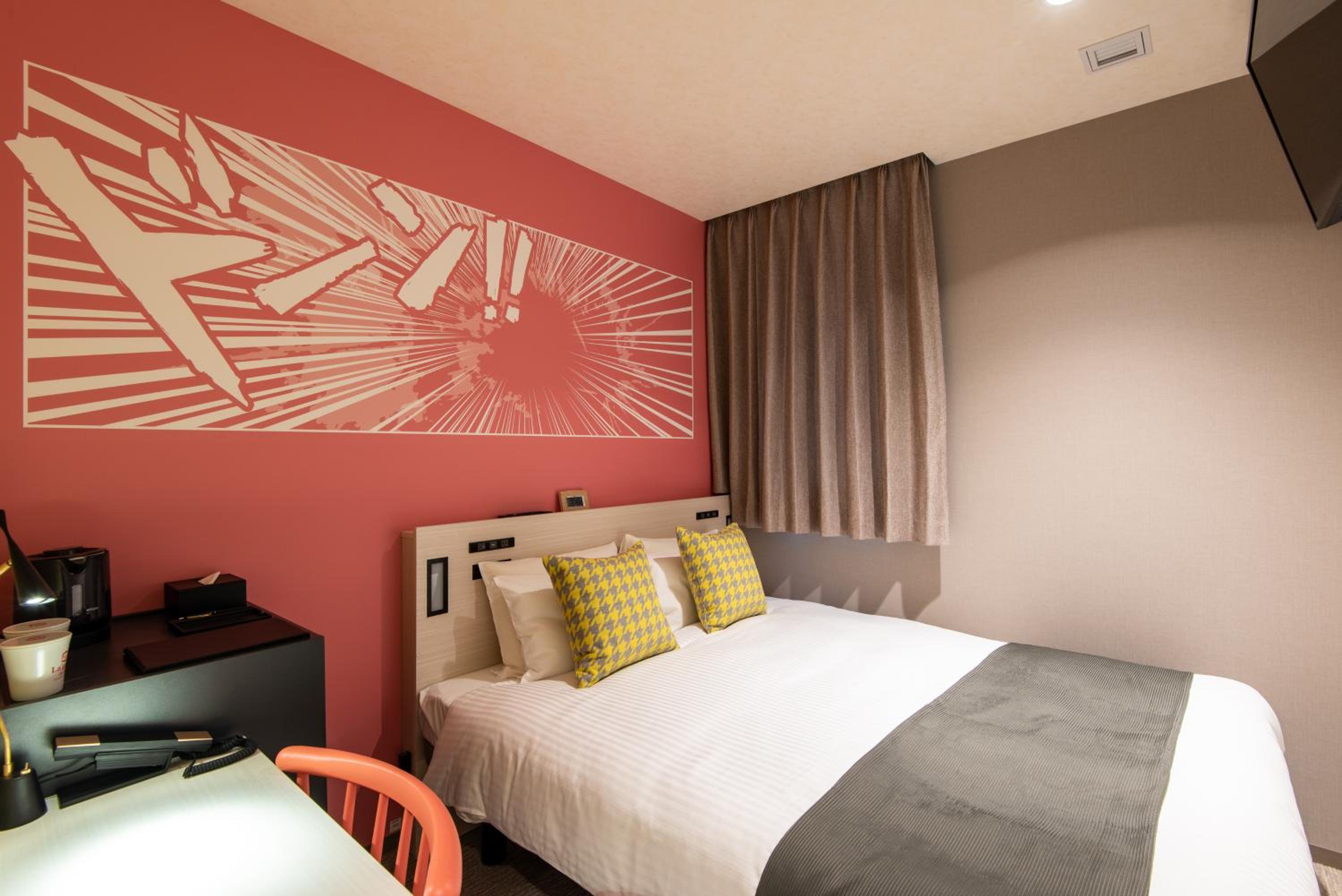 Standard Queen Room
