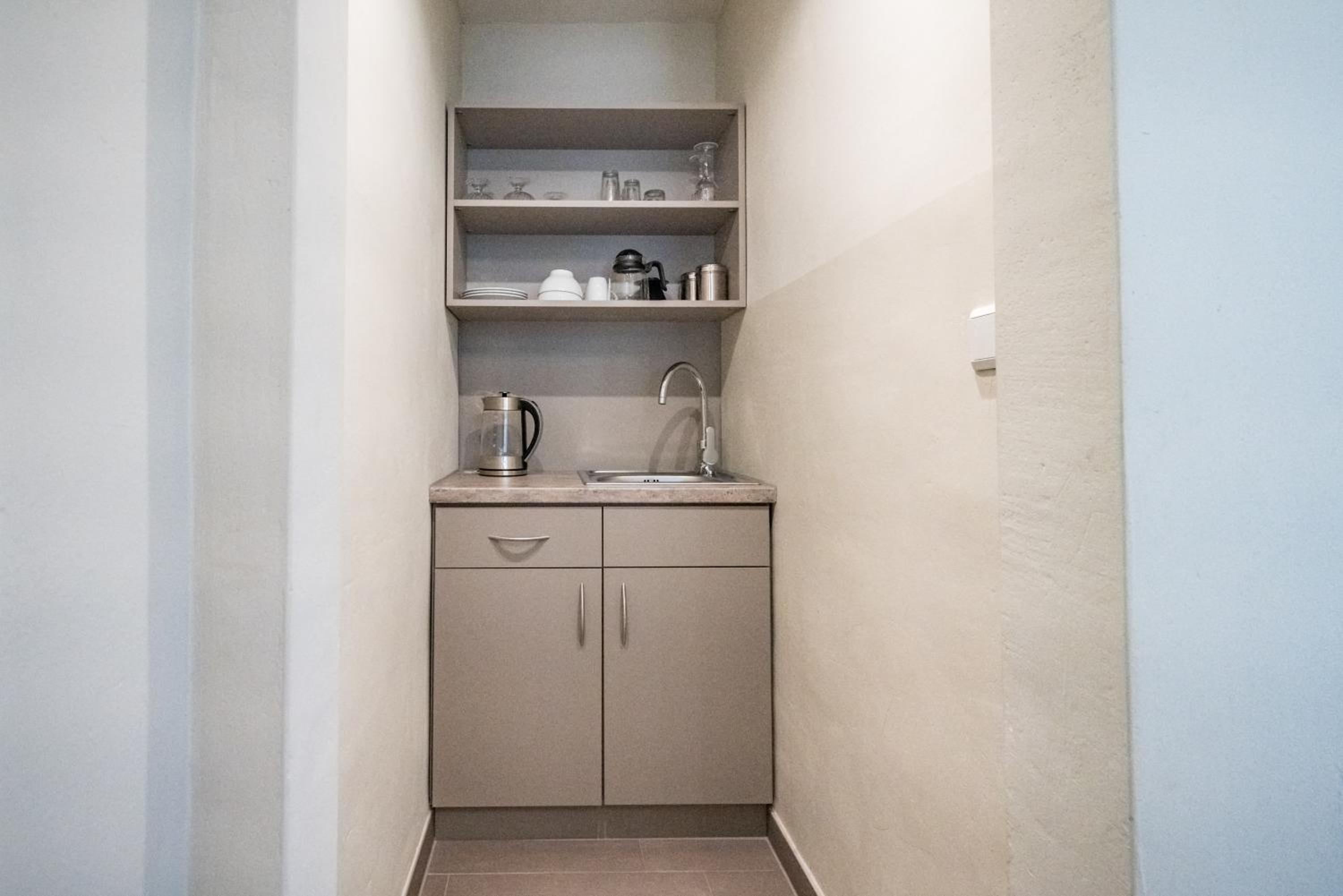 Two-Bedroom Apartment (Apartment 20) photo 3