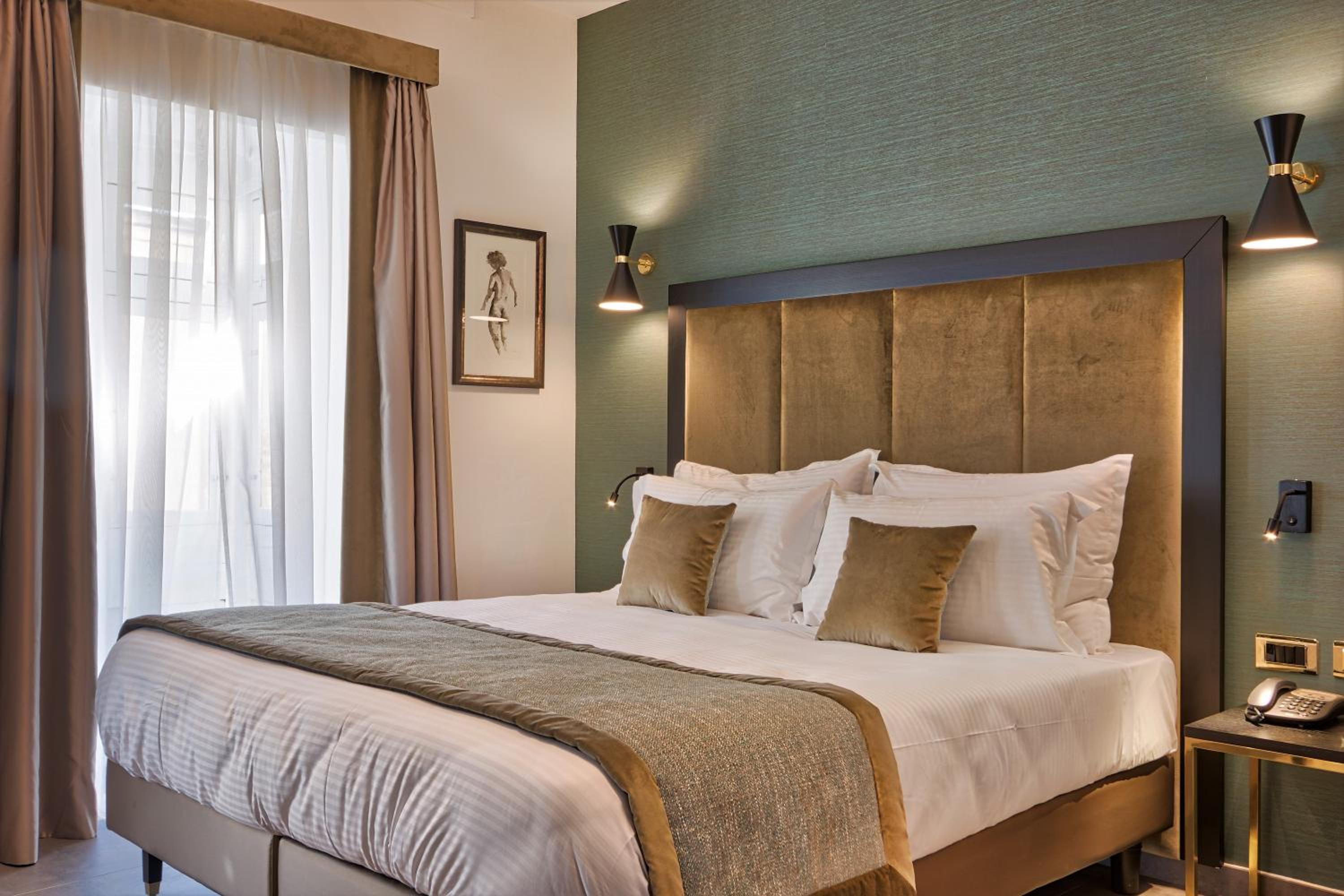 Deluxe Double Room with Maltese Balcony