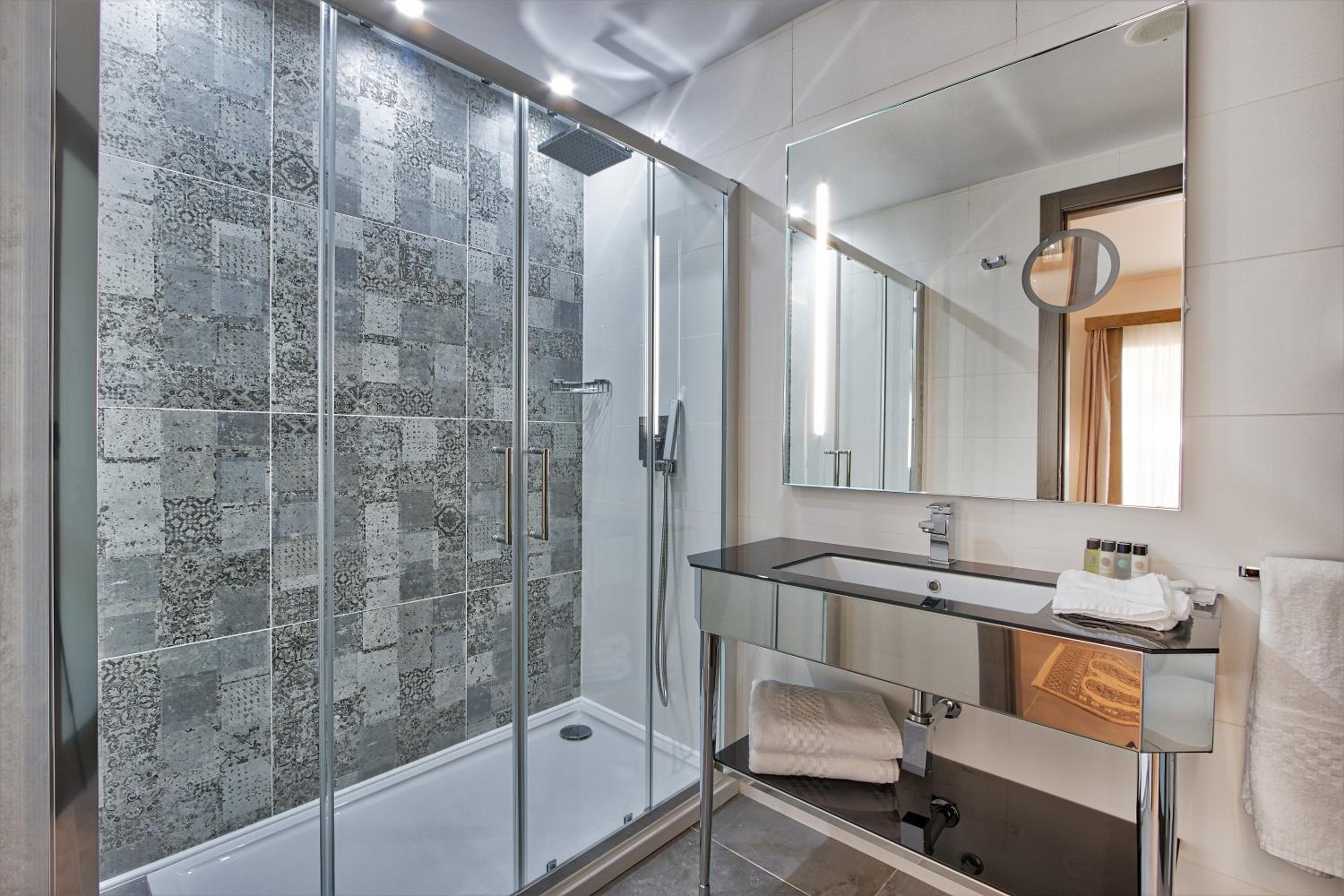 Triple Room - Photo 2