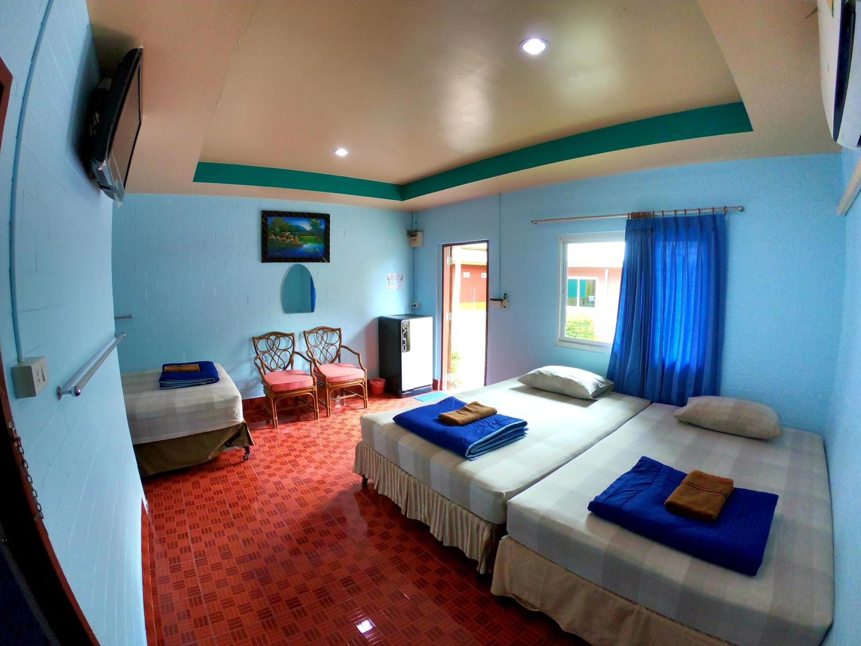 Deluxe Triple Room