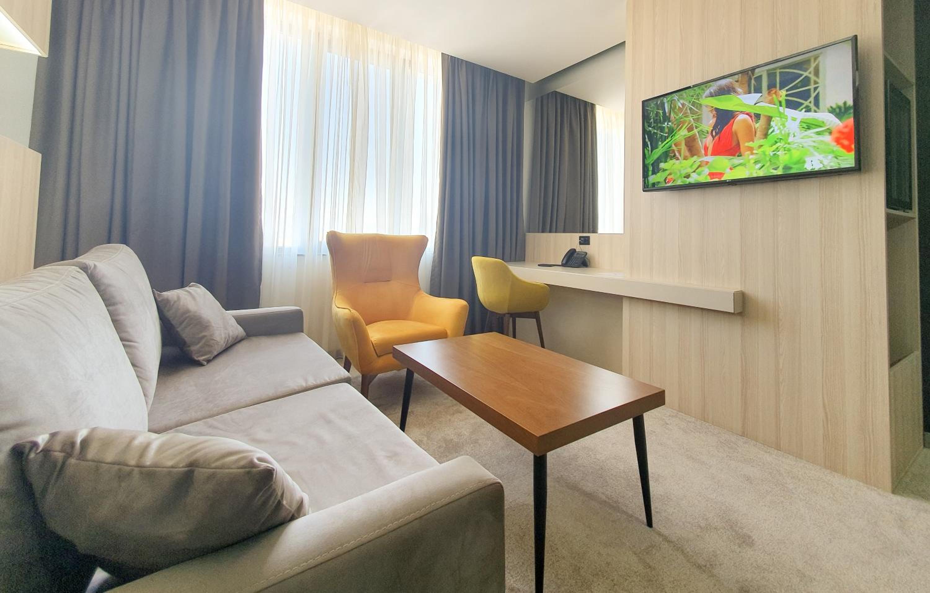Superior Apartment photo 2