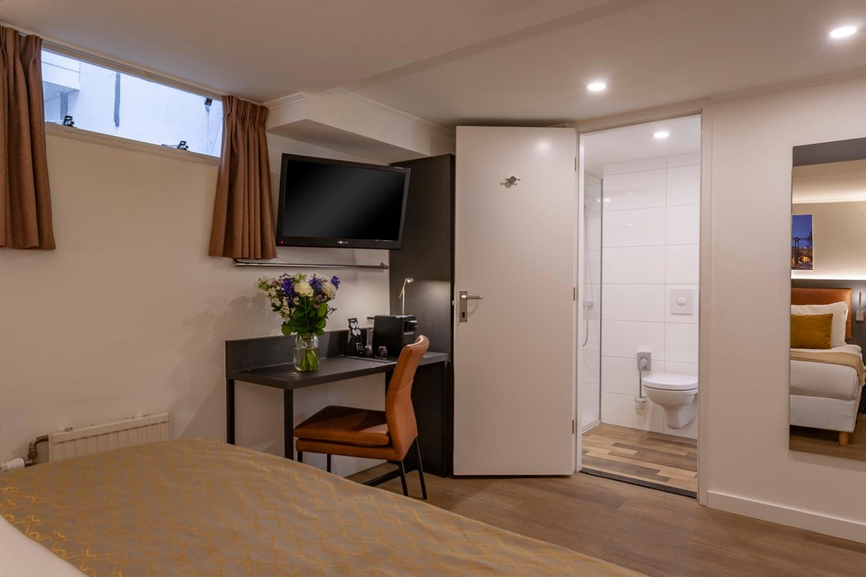 Double or Twin Room — the supplier's photographs — photo 6