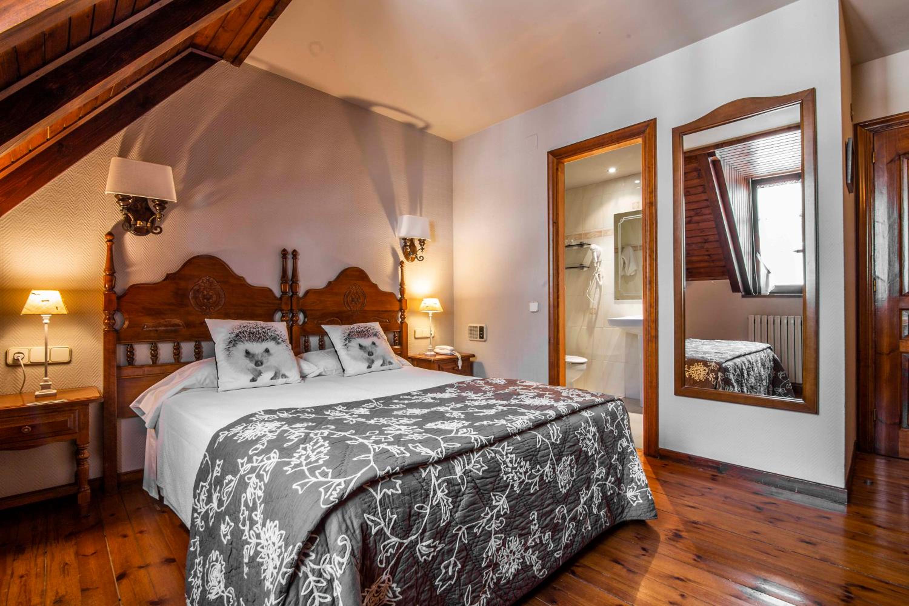 Habitación Doble o con Dos Camas