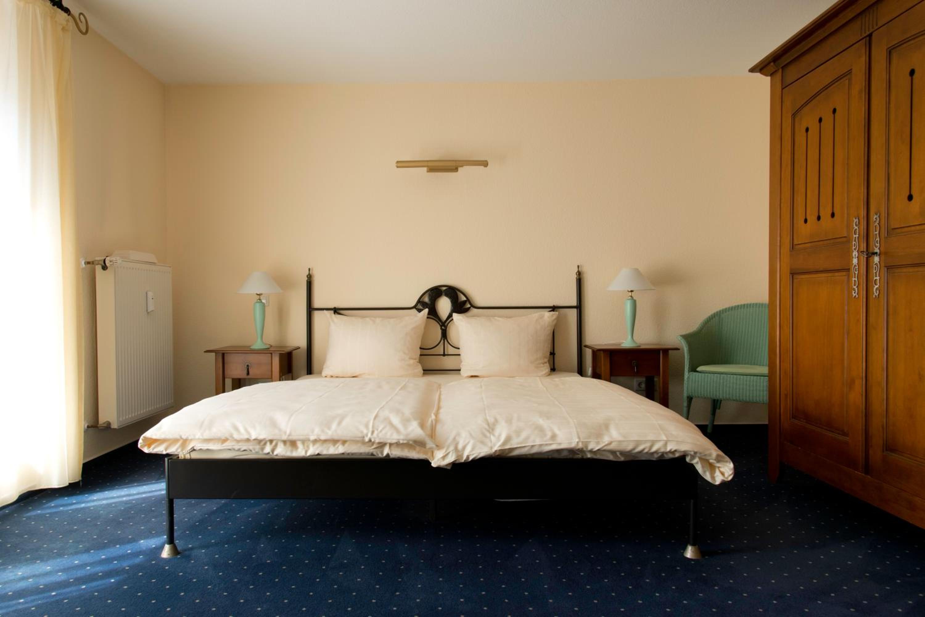Standard Double Room photo 3