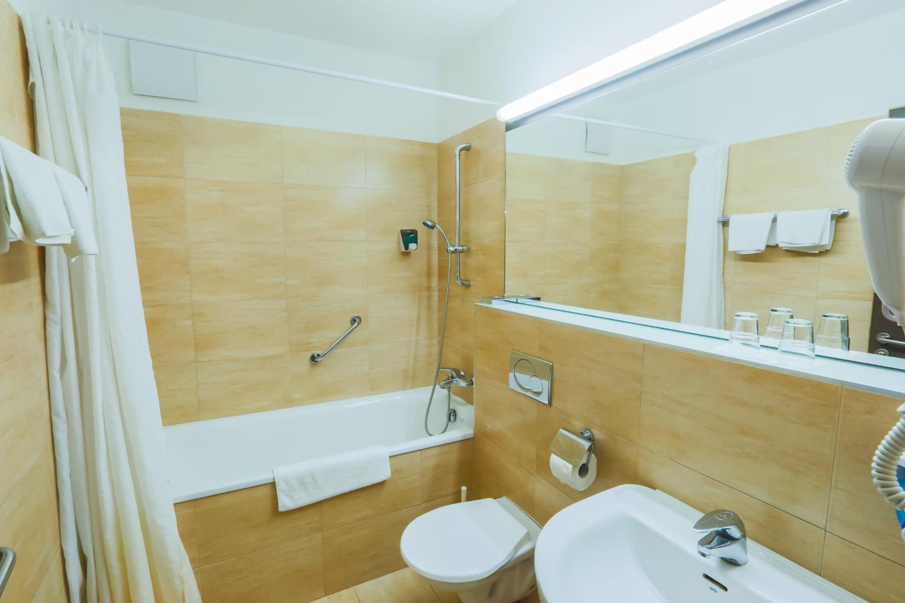 Suite photo 2