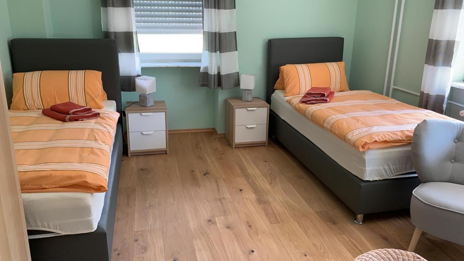 Double Room with Shared Bathroom photo 2
