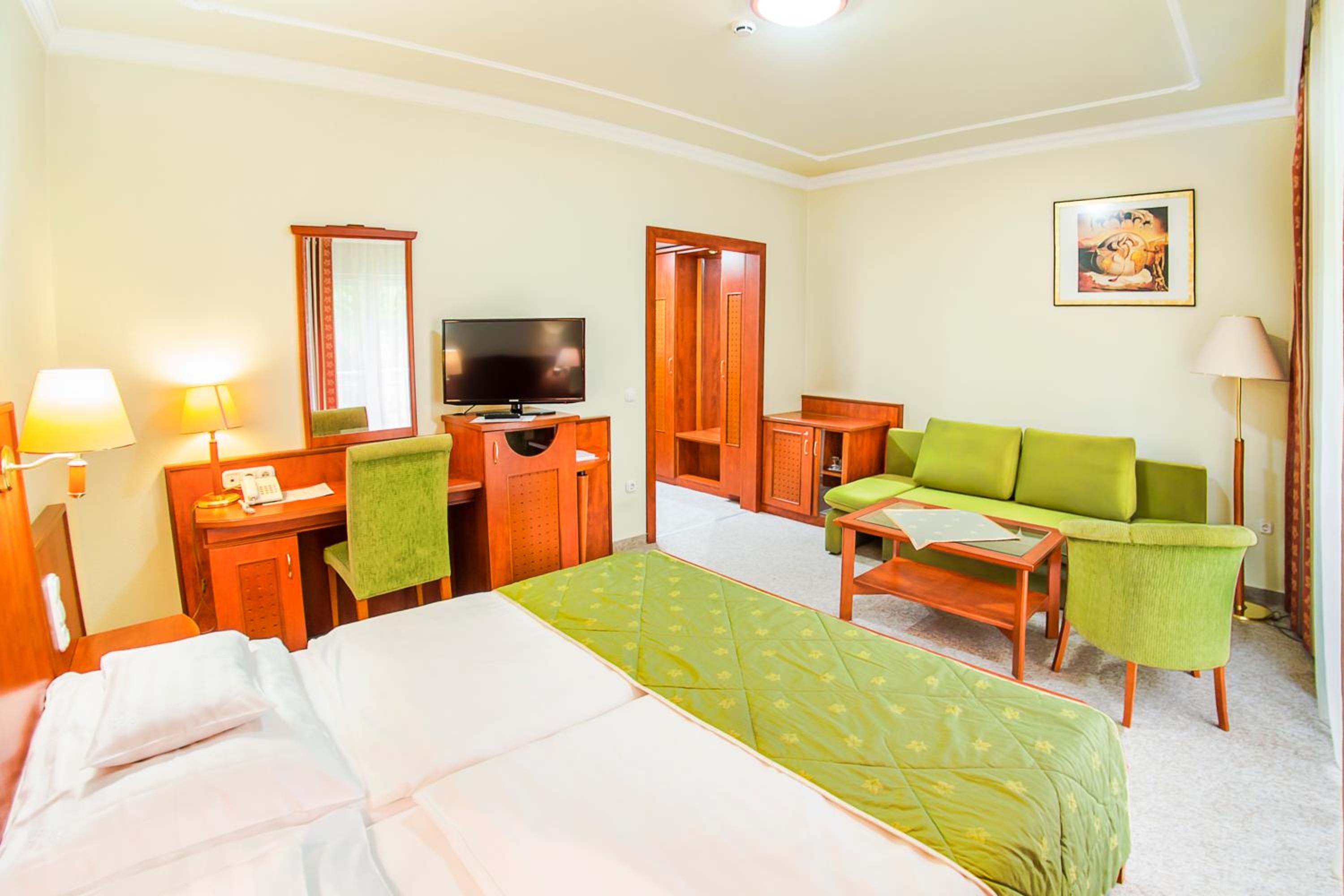 Deluxe Double Room with Balcony - New Building