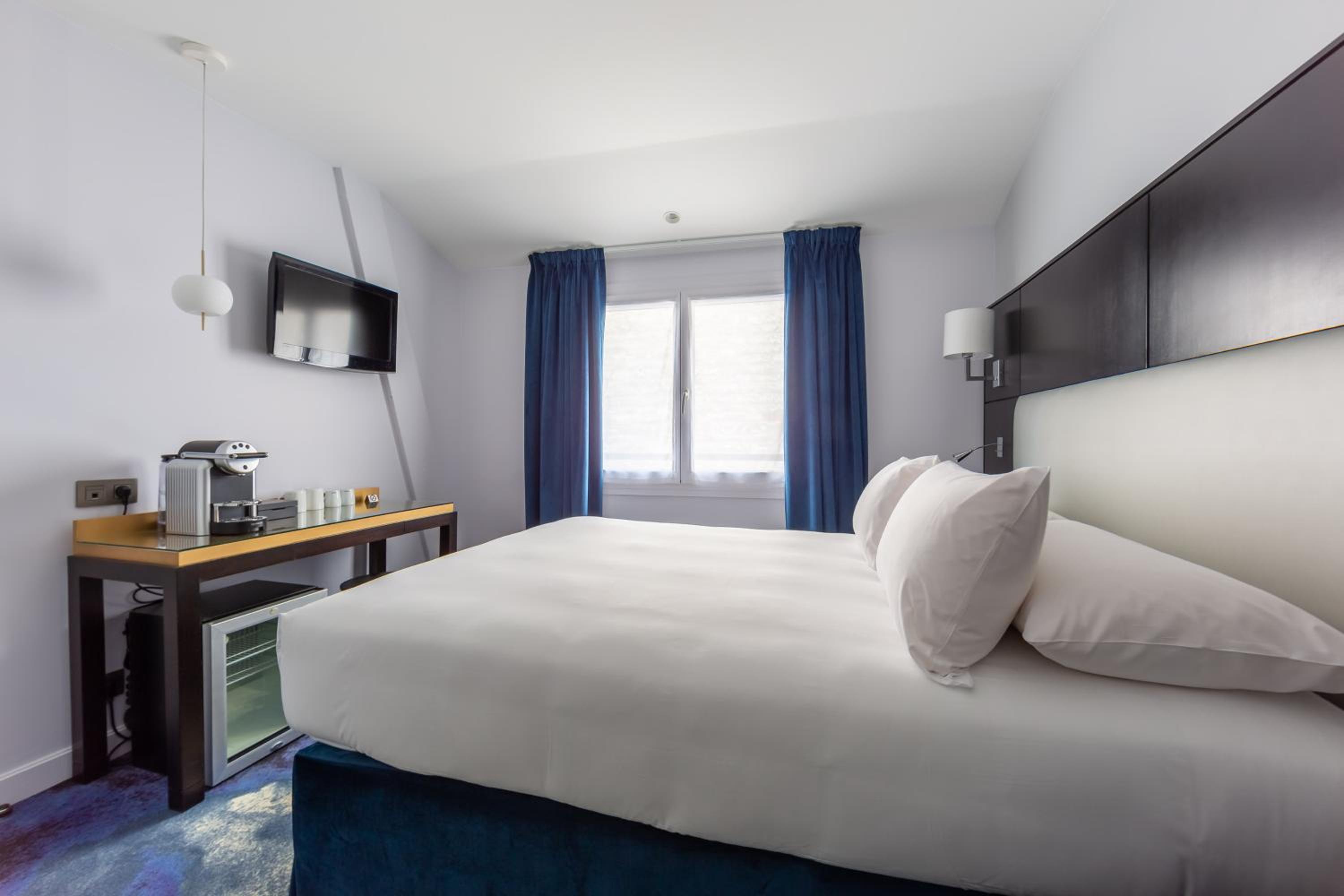 Standard Double Room photo 2