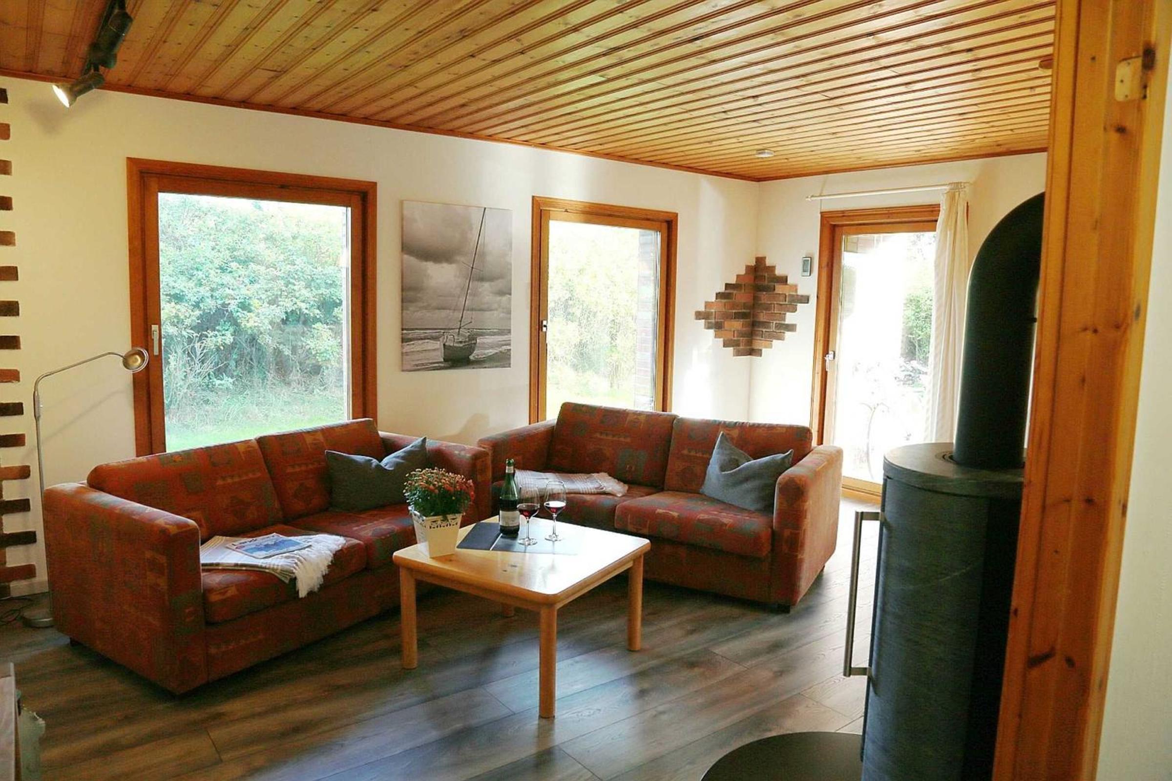One-Bedroom Apartment with Terrace photo 1