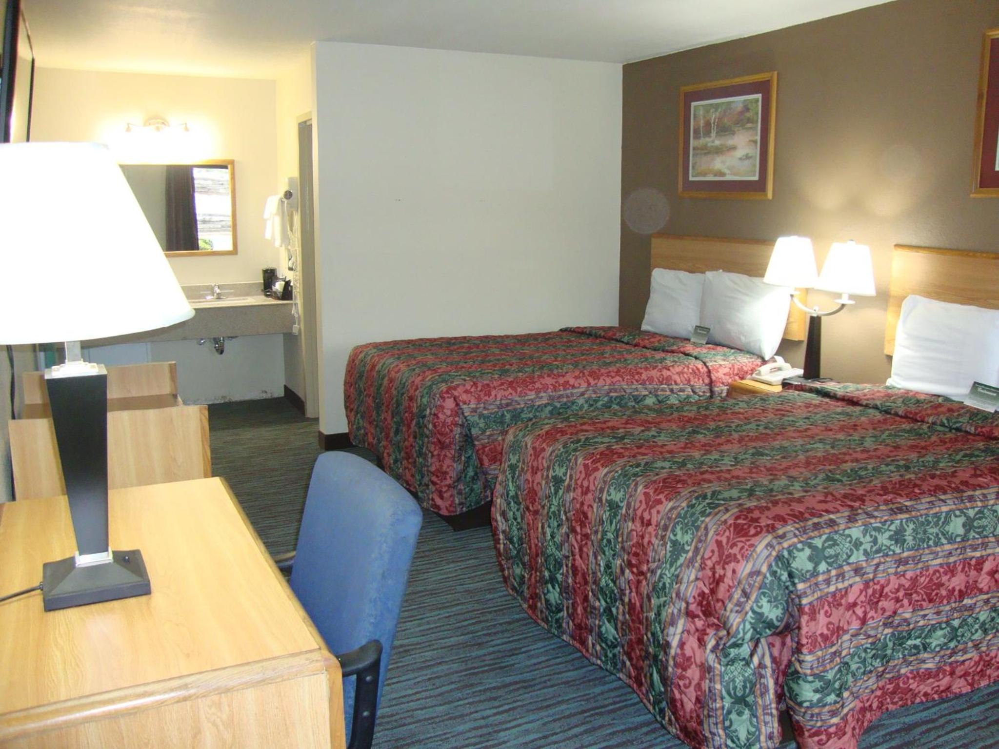 Double Room with Two Double Beds - Non-Smoking photo 1