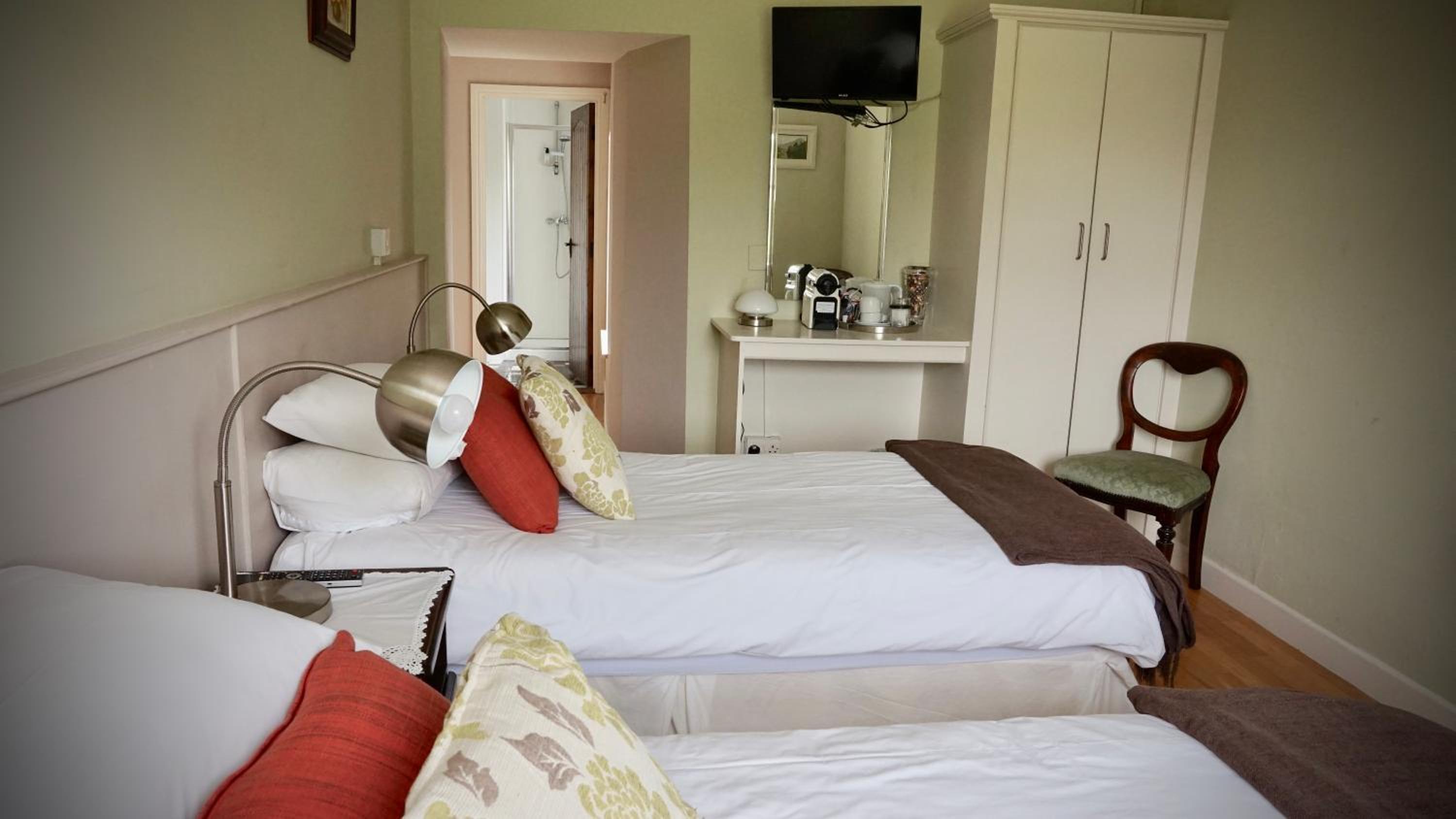 Double or Twin Room photo 3