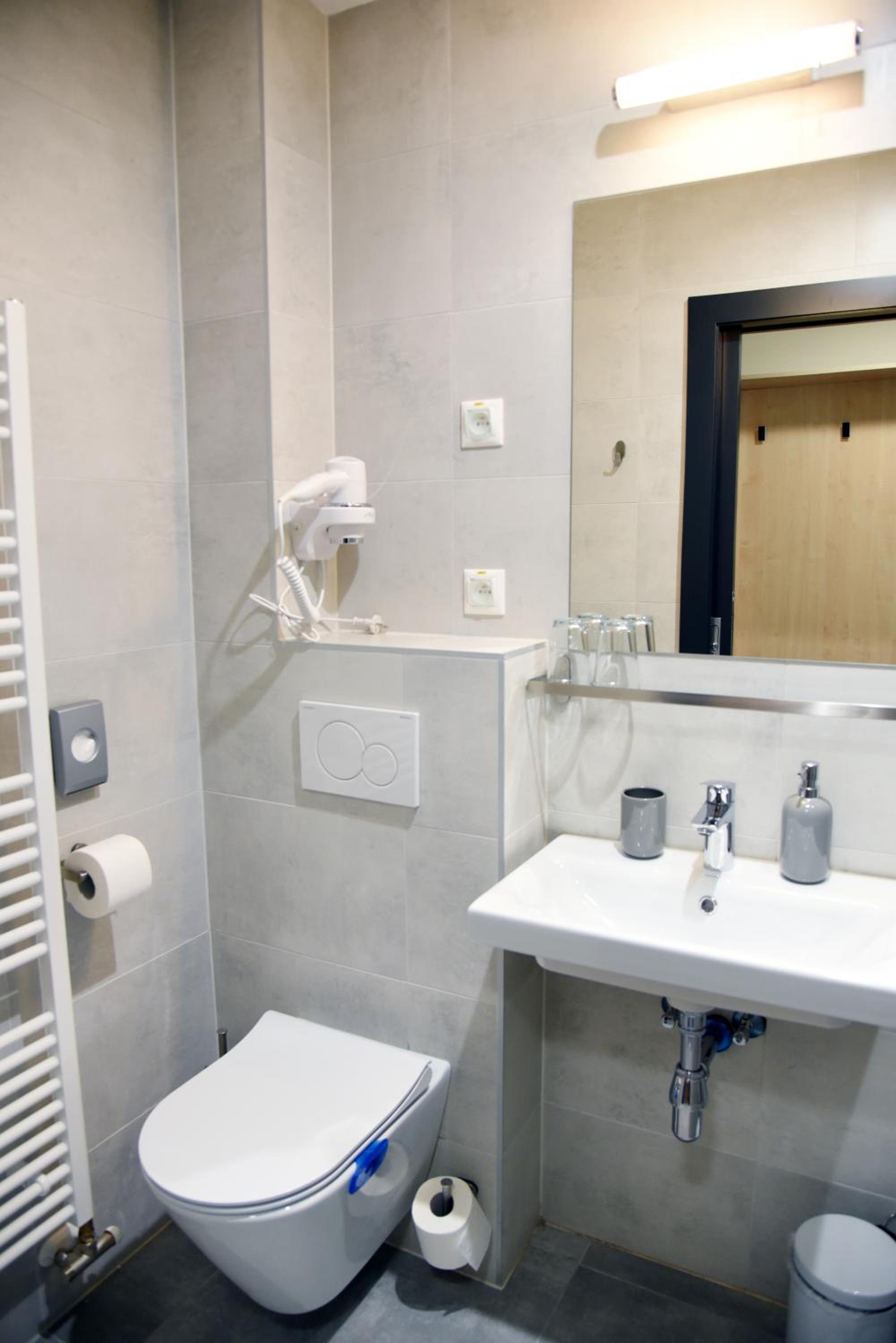 Economy Double or Twin Room