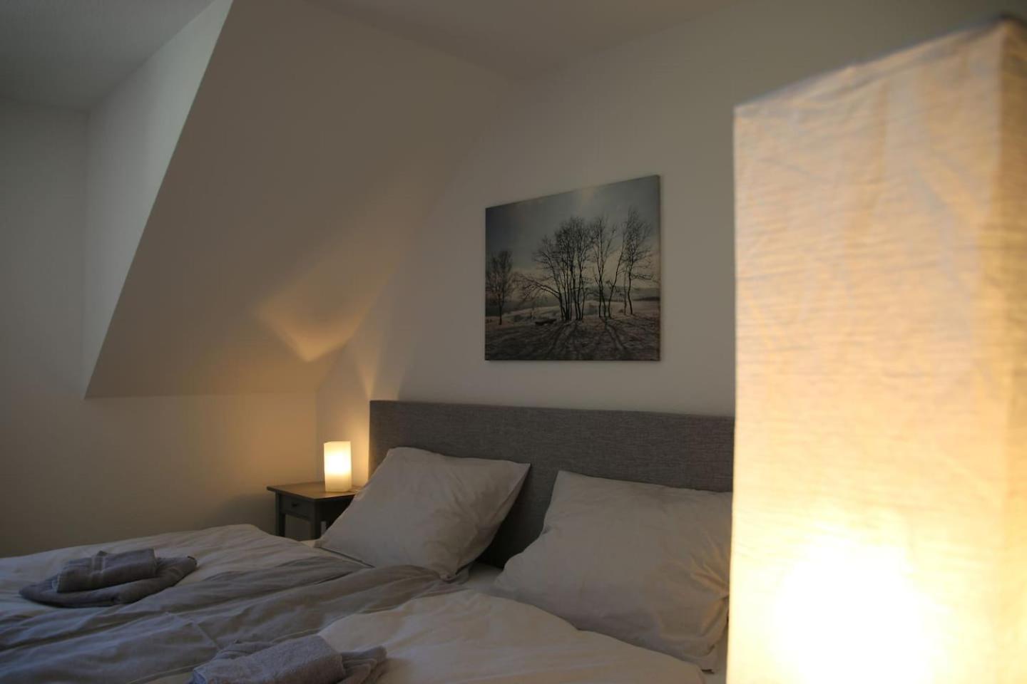 One-Bedroom Apartment - Photo 12