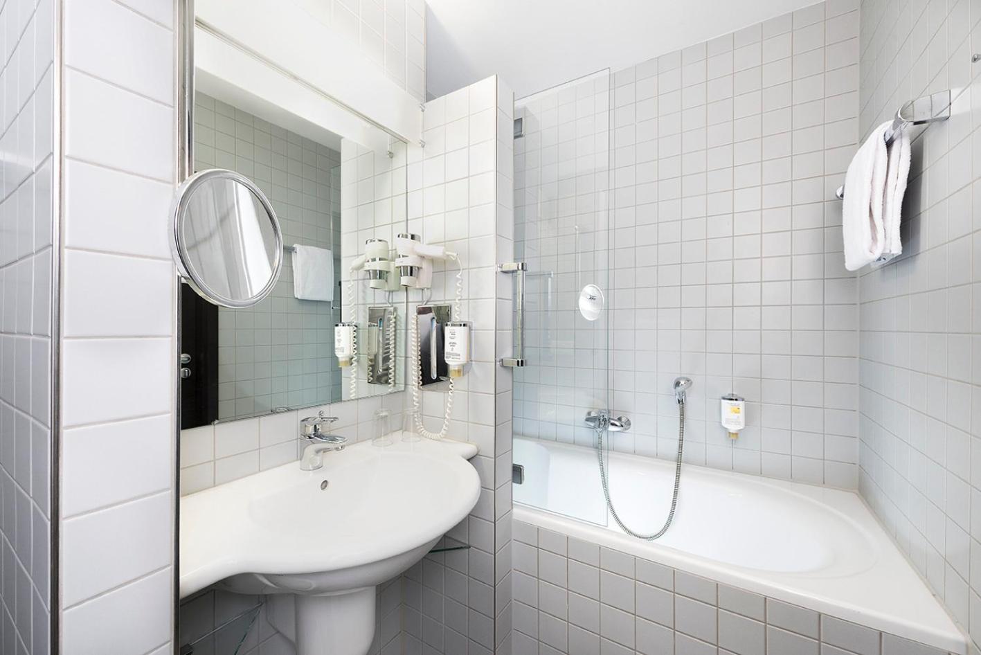 Apartment - Photo 3