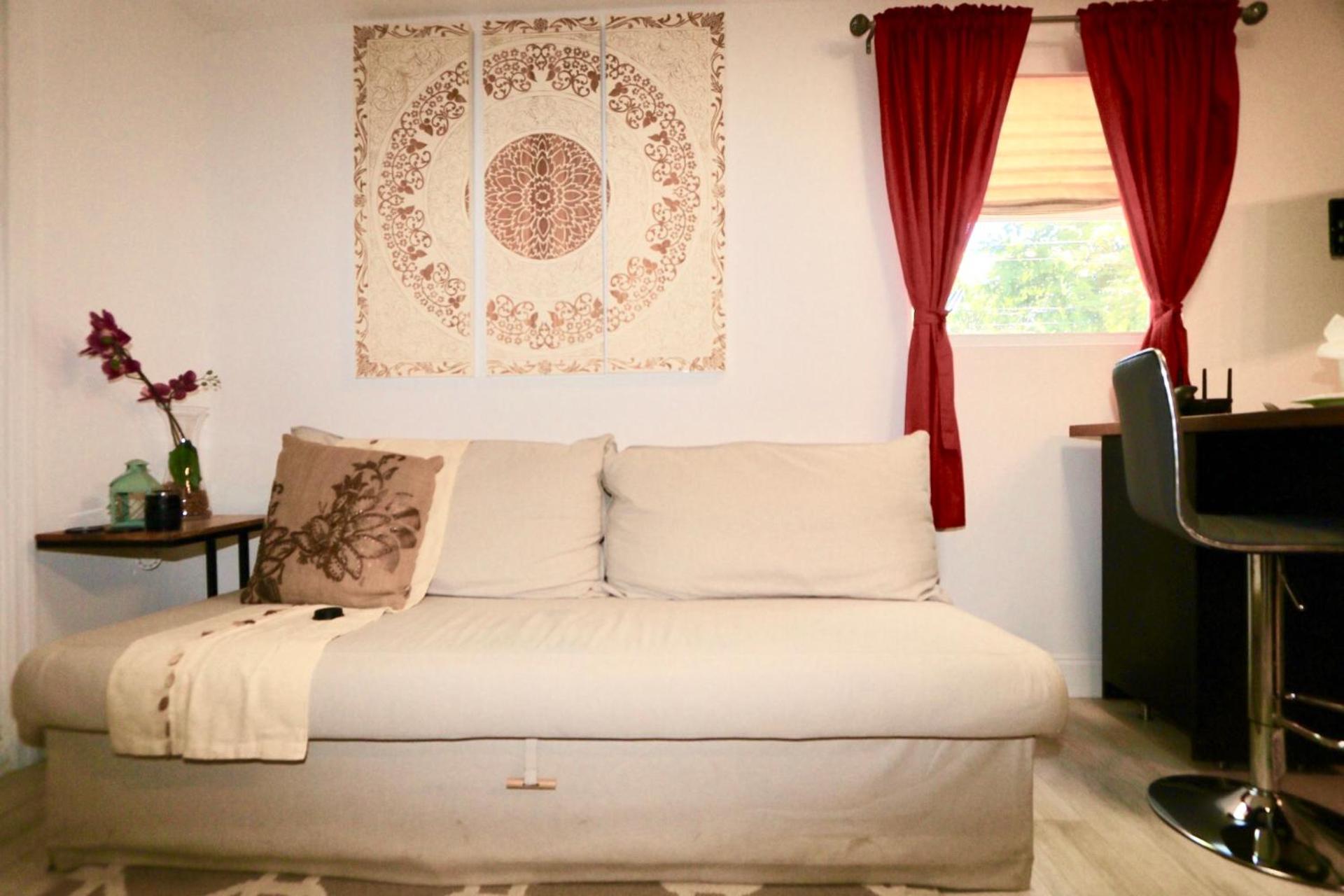 One-Bedroom House photo 3