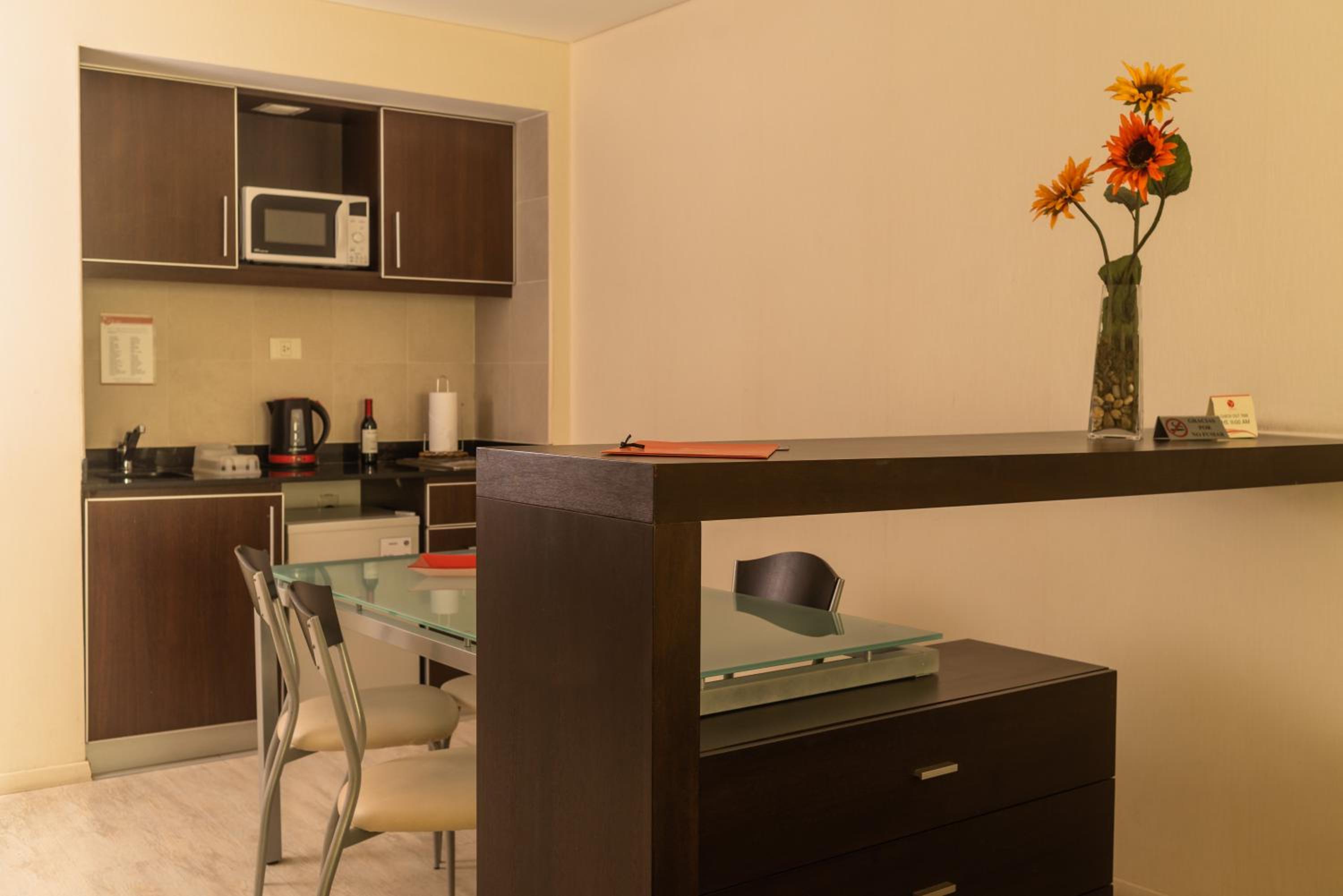 Deluxe Family Suite (2 Adults + 2 Children) photo 3