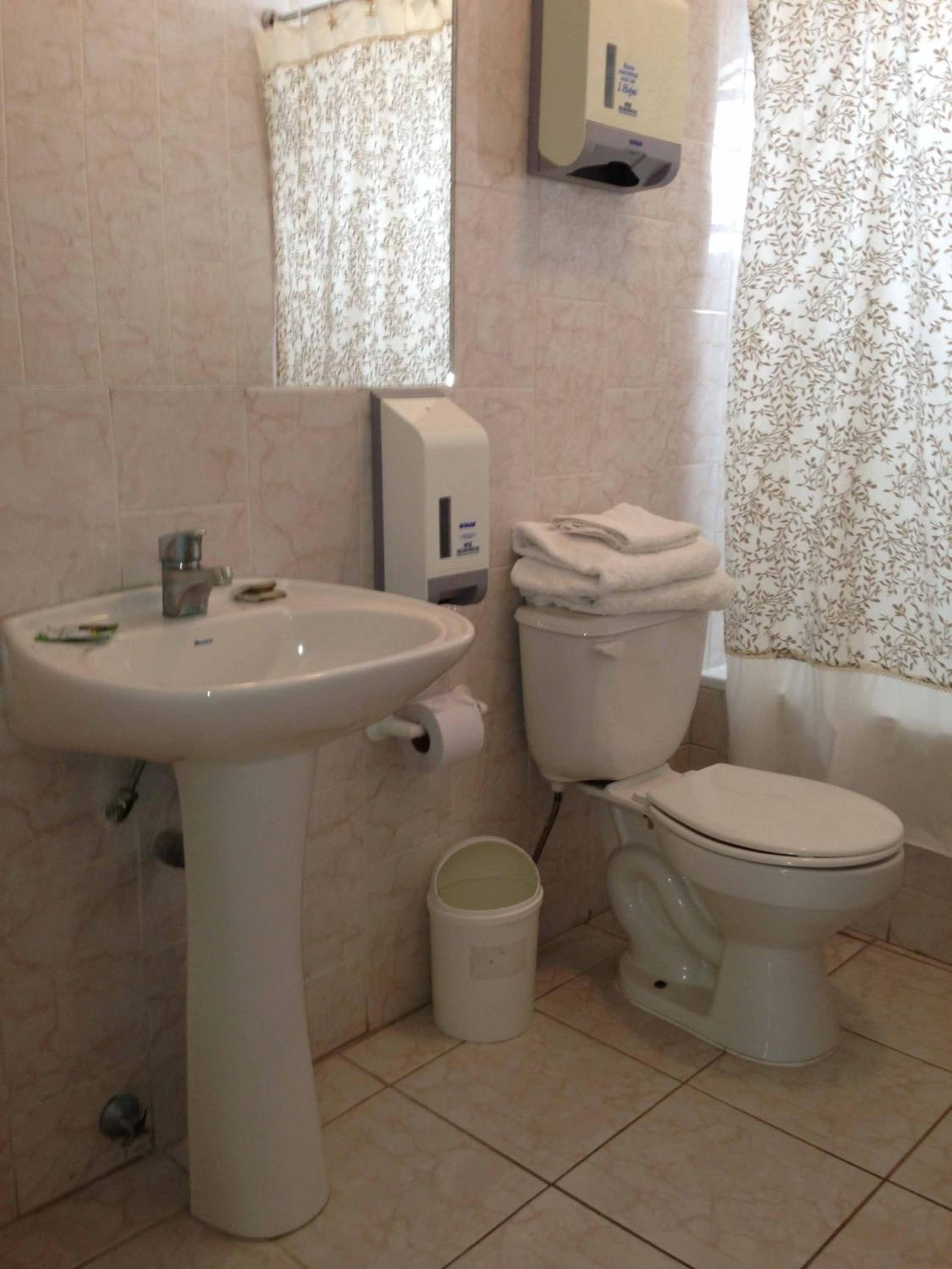 Standard Double Room photo 2