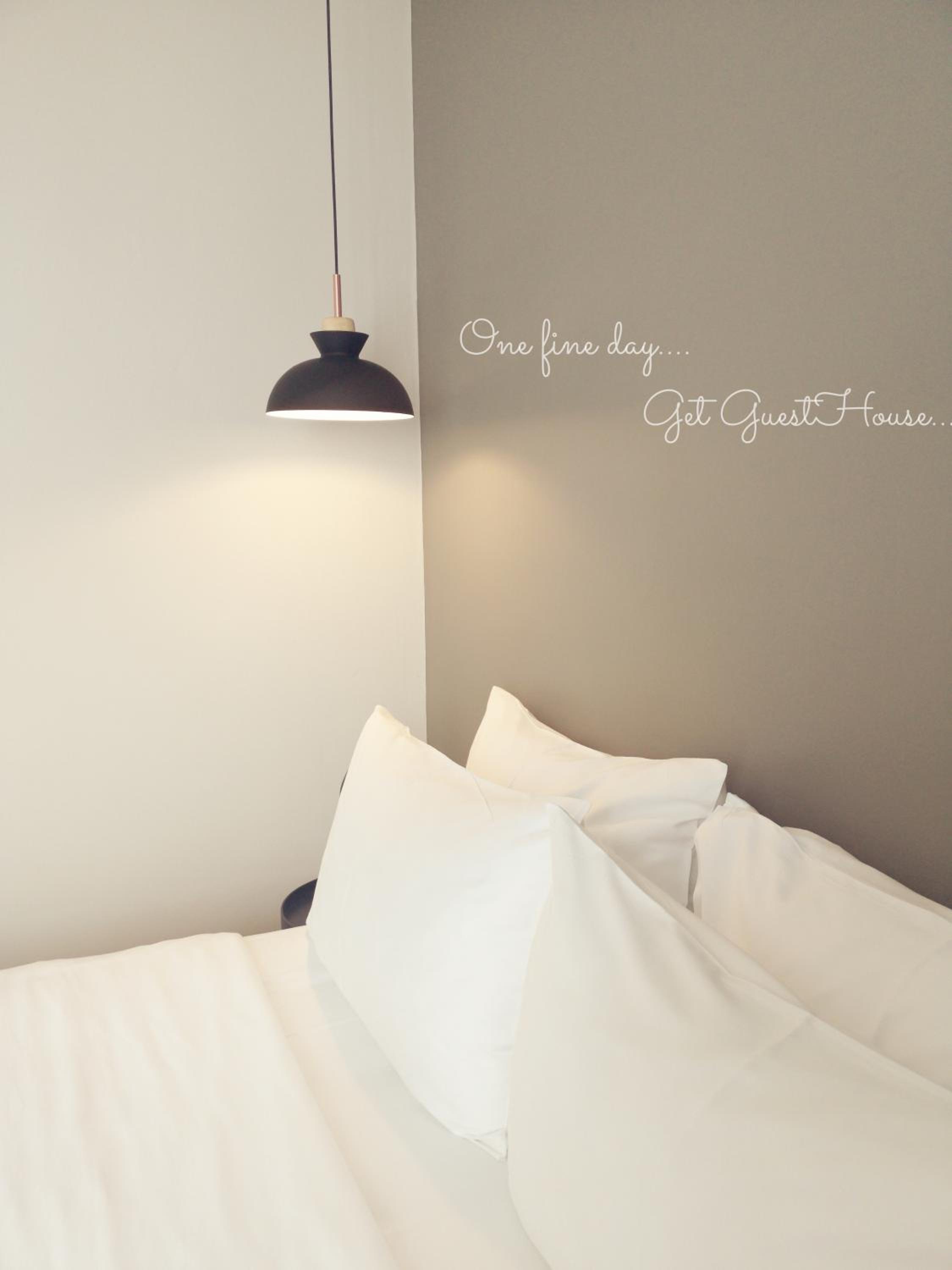 Standard Double Room - Photo 4