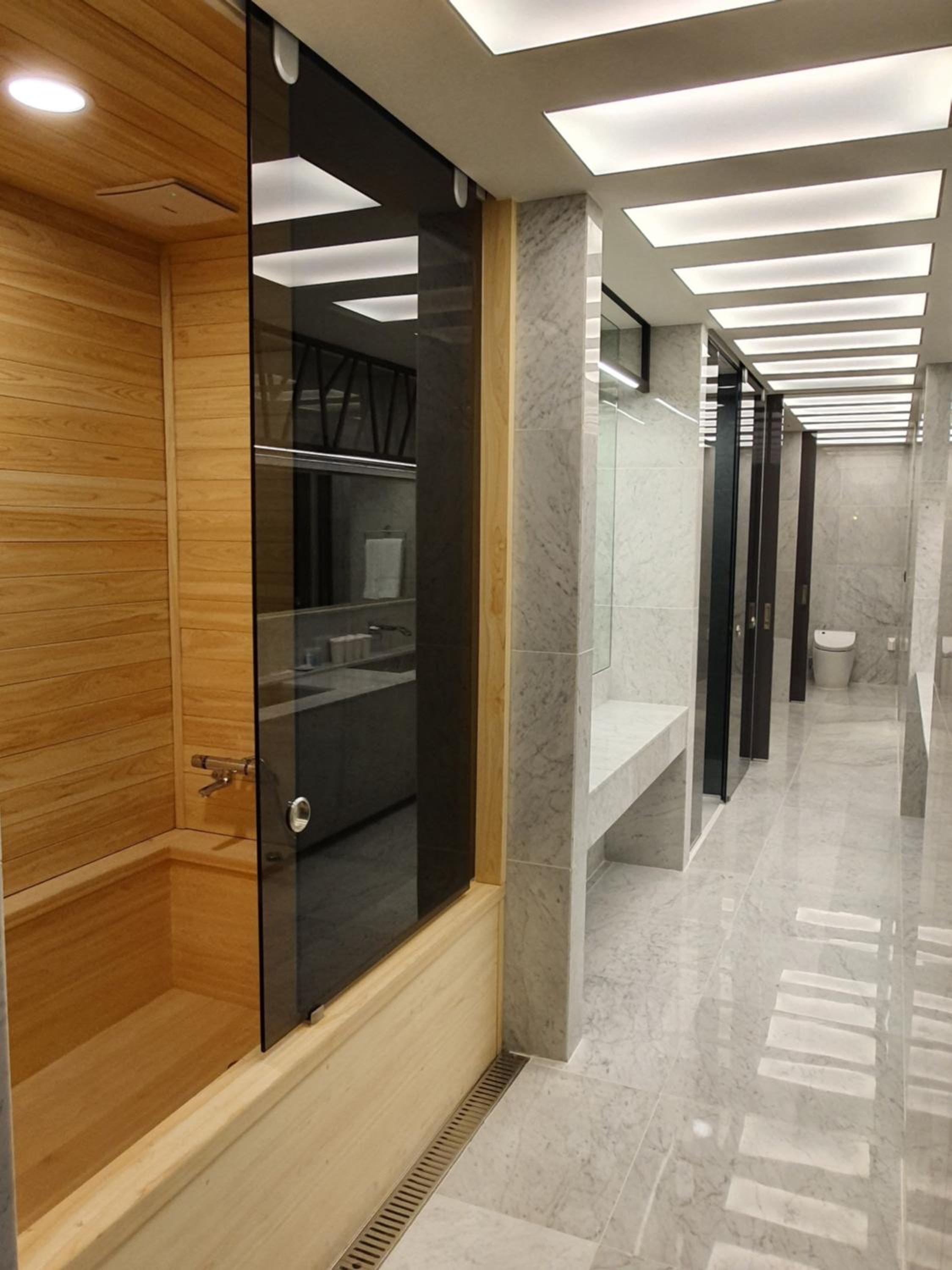 Royal Suite - Photo 8