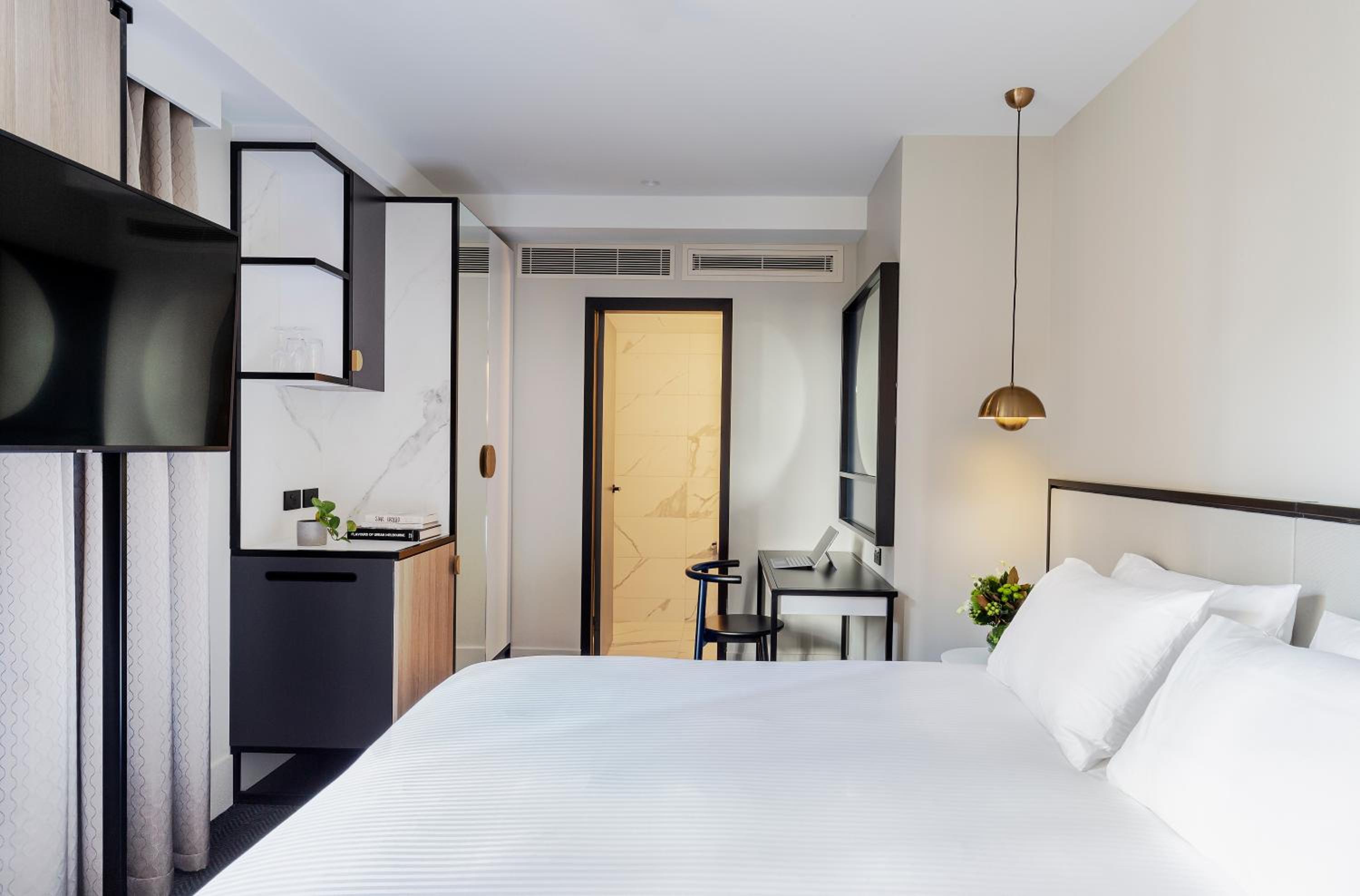 Business King Room - Photo 1