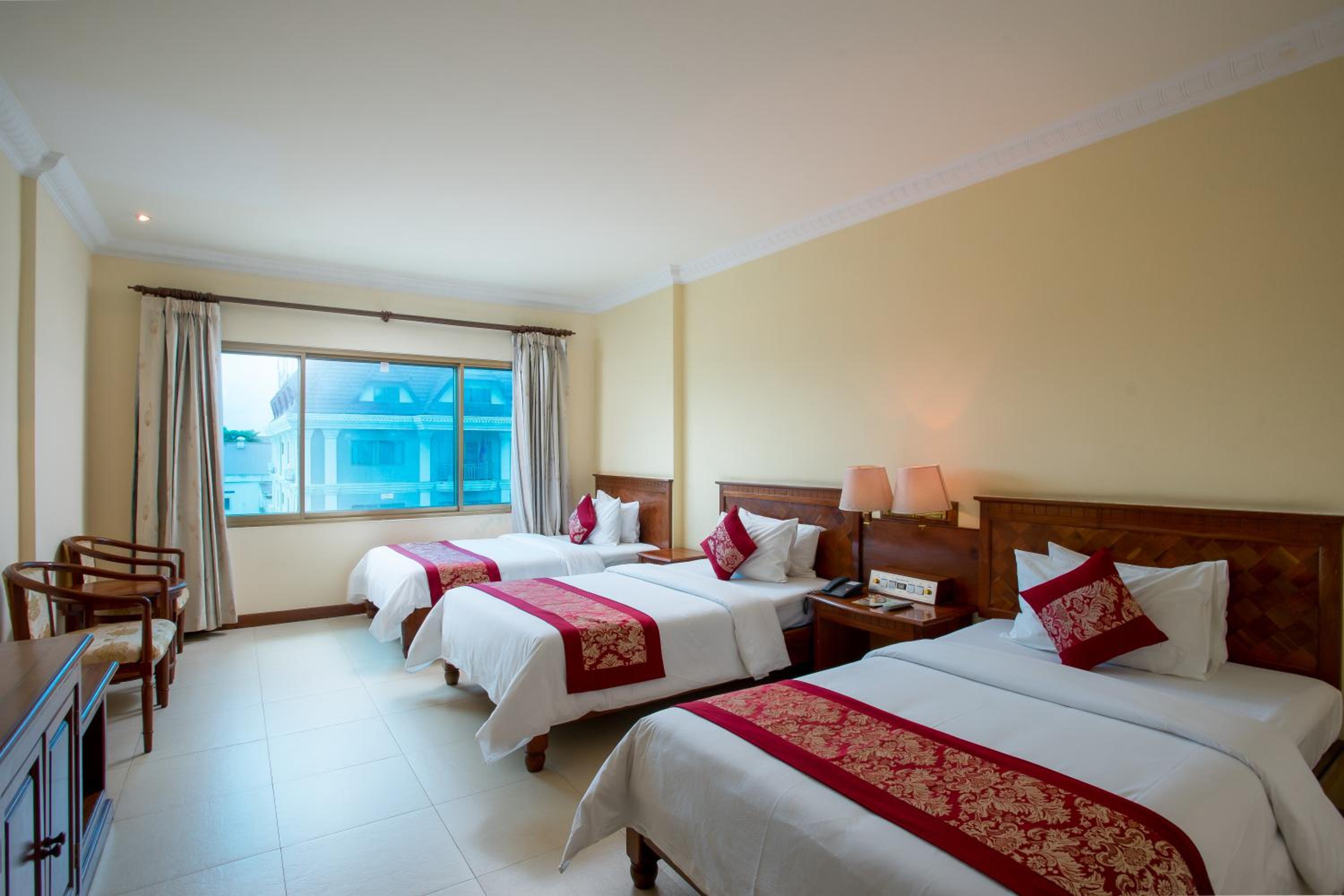 Superior Triple Room - Photo 3