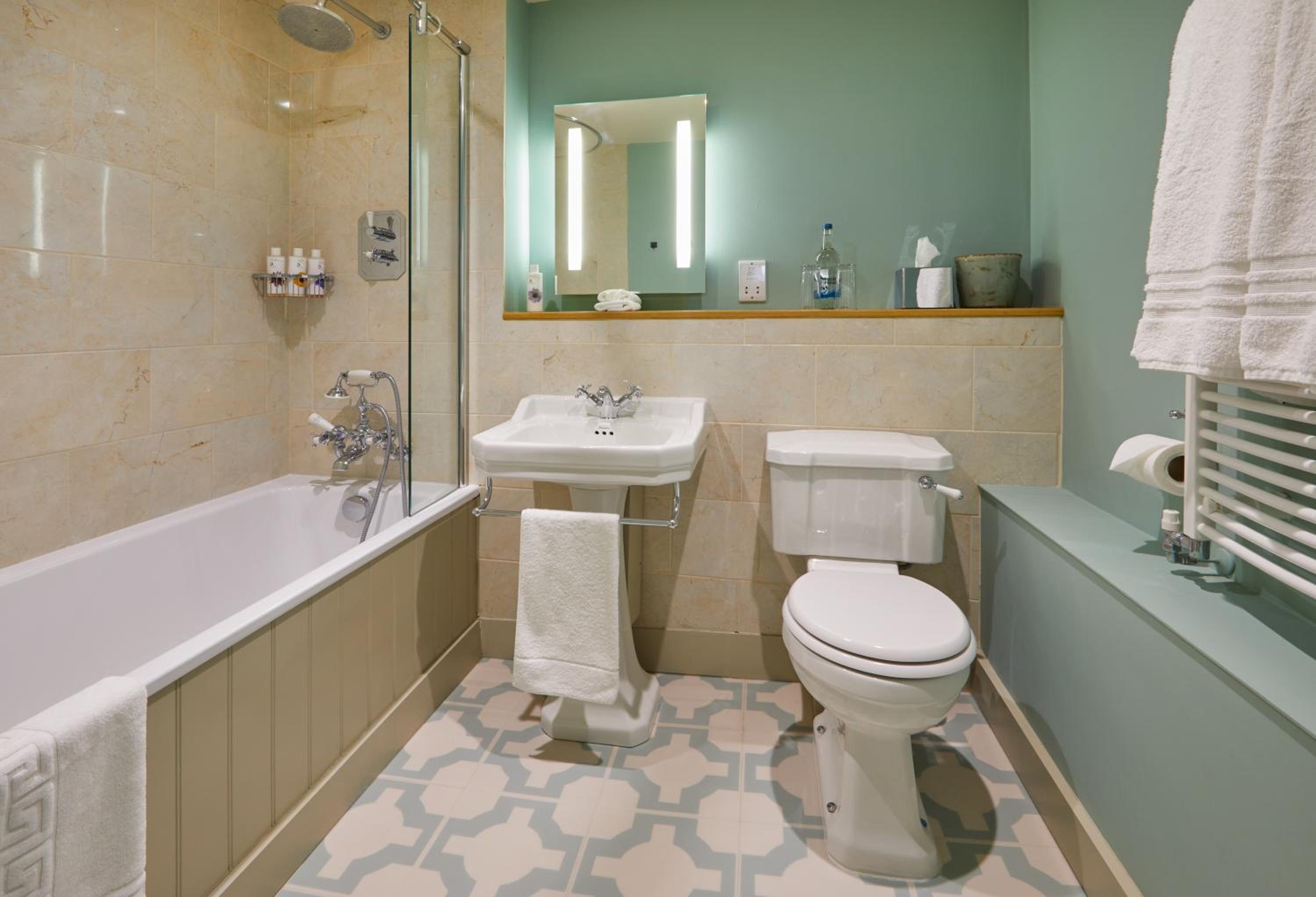Superior Double or Twin Room photo 2