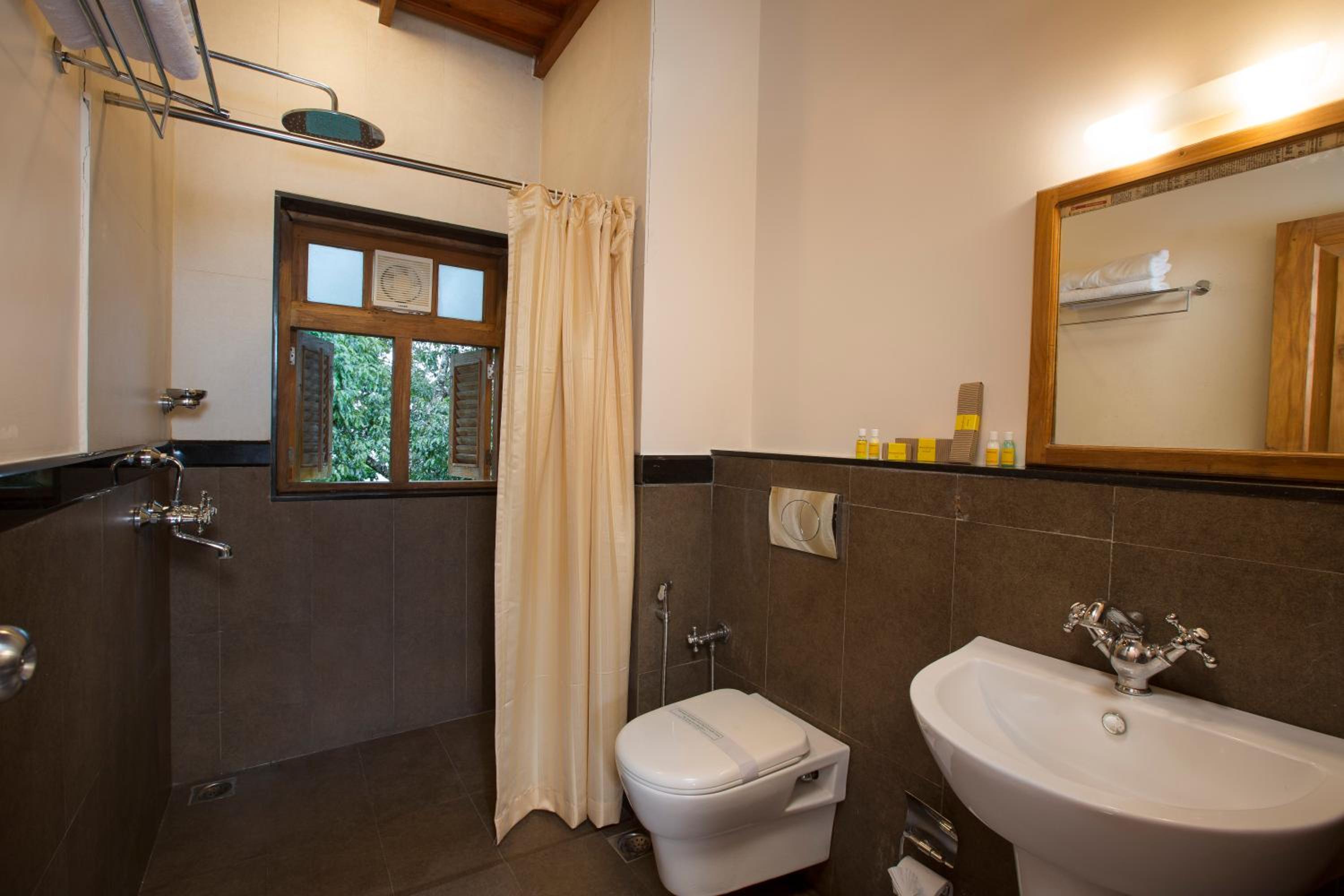 Two Bed Room Cardamom Suite With Balcony photo 2