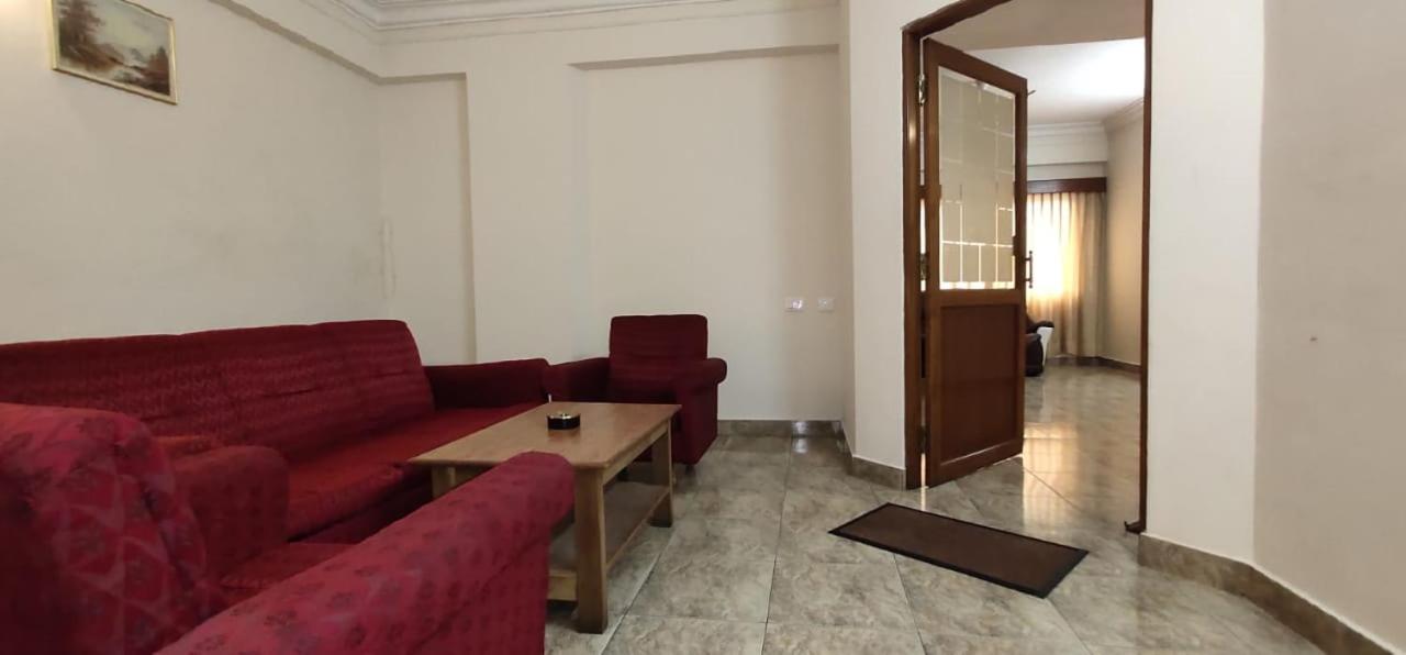Suite - Photo 5