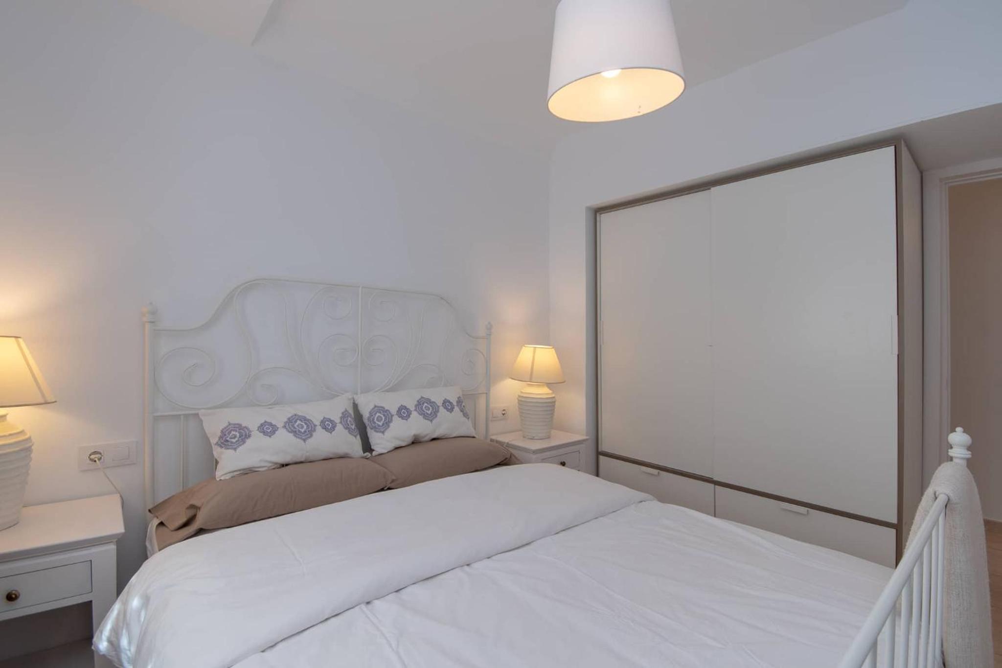 Three-Bedroom Chalet - Photo 7