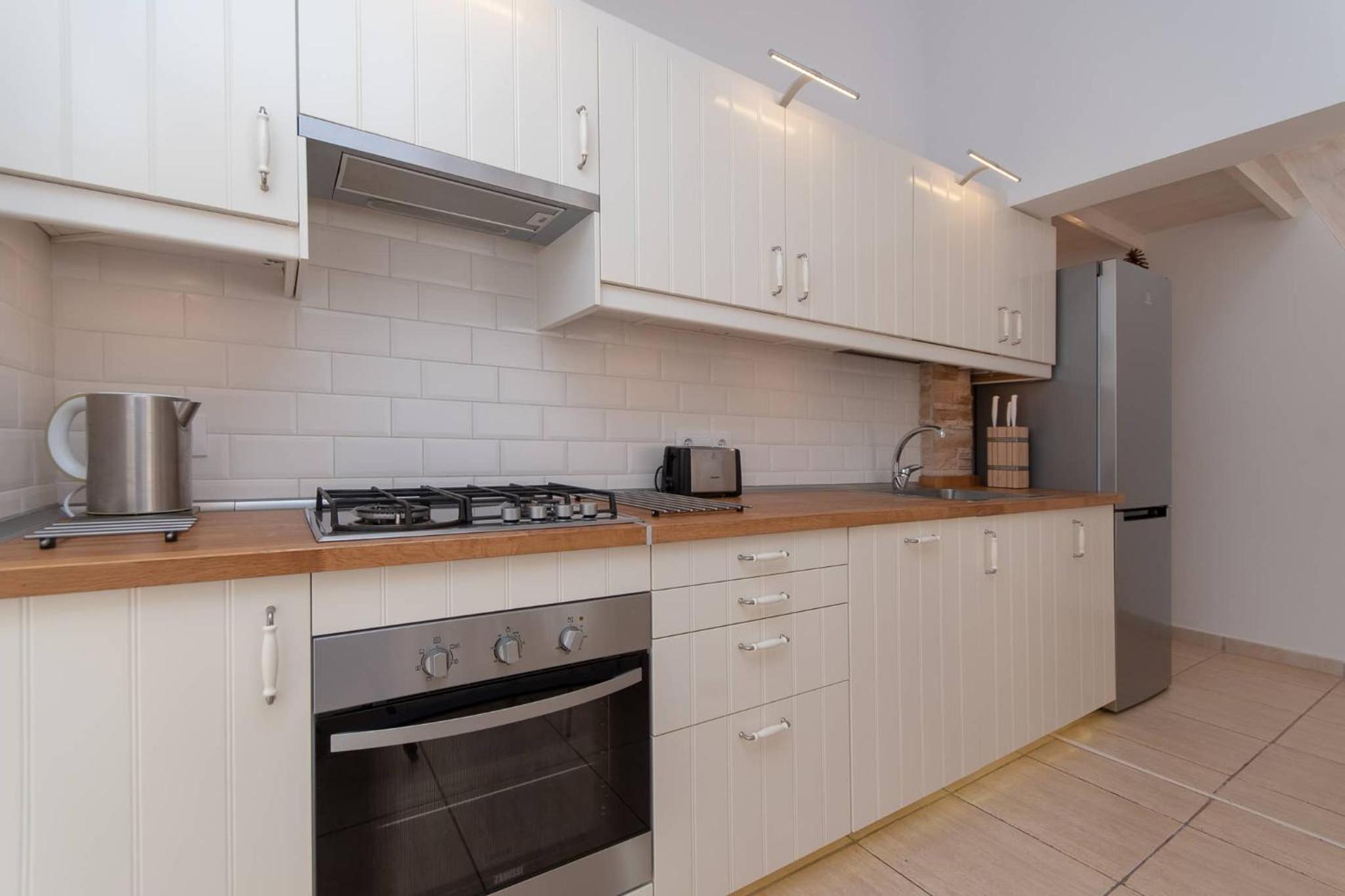 Three-Bedroom Chalet - Photo 11