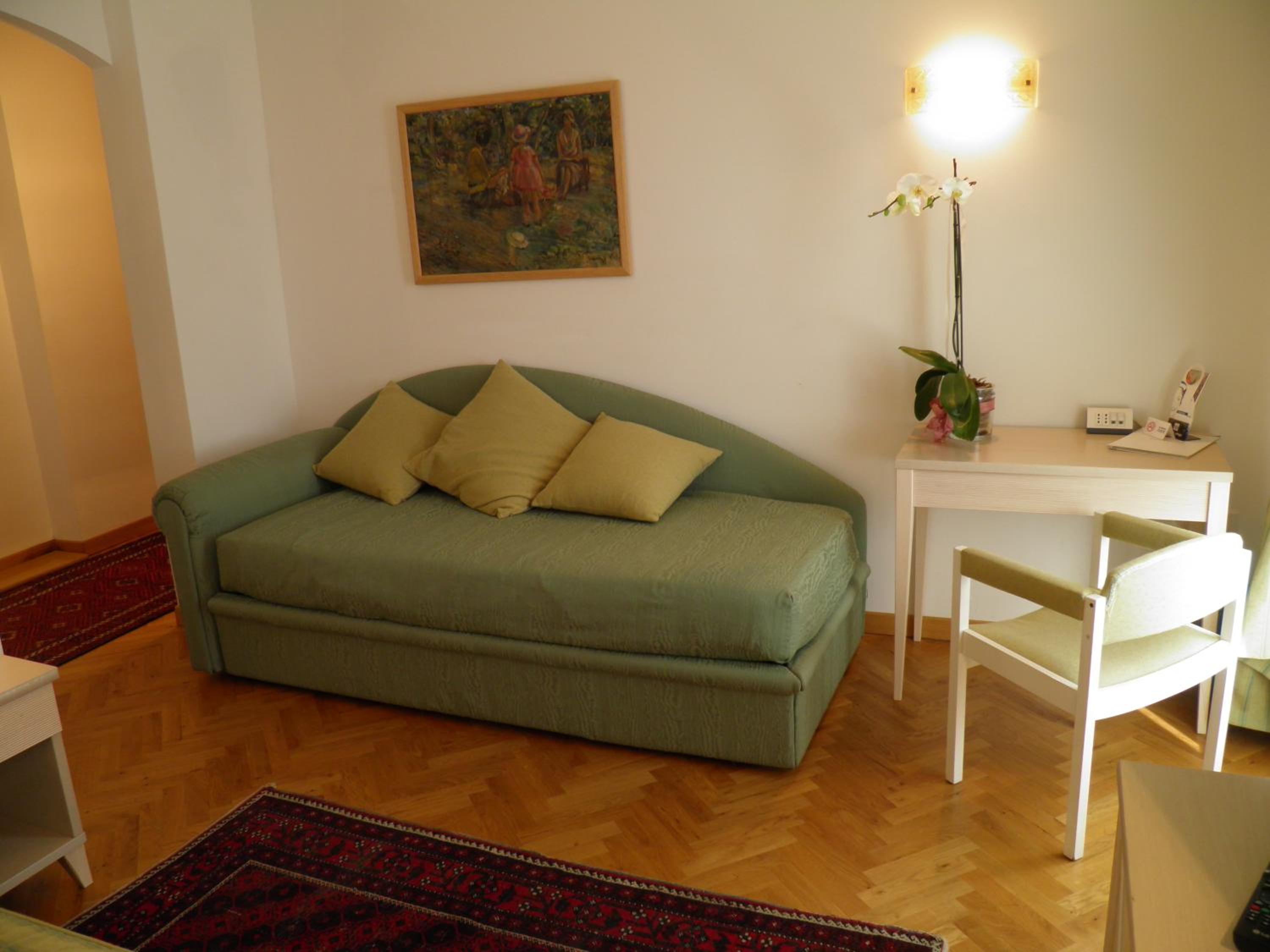 Quadruple Room - Photo 3