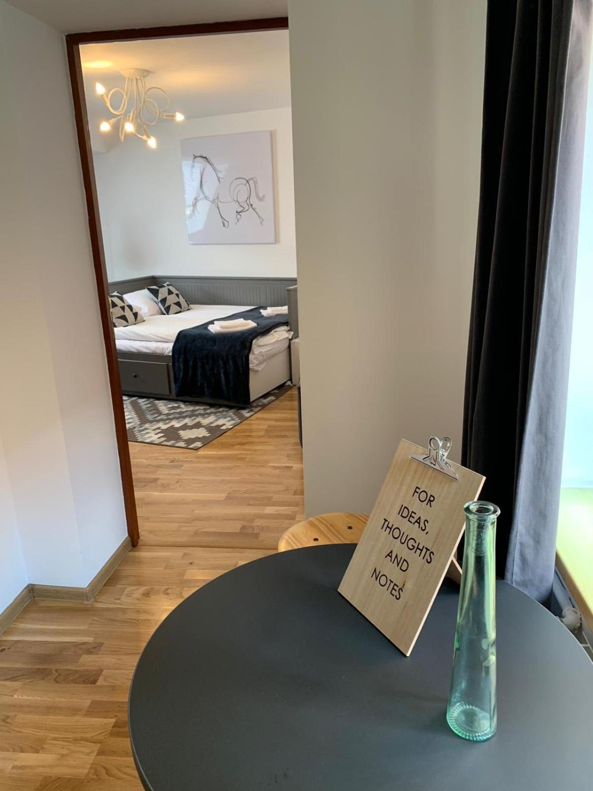 One-Bedroom Apartment - Photo 15