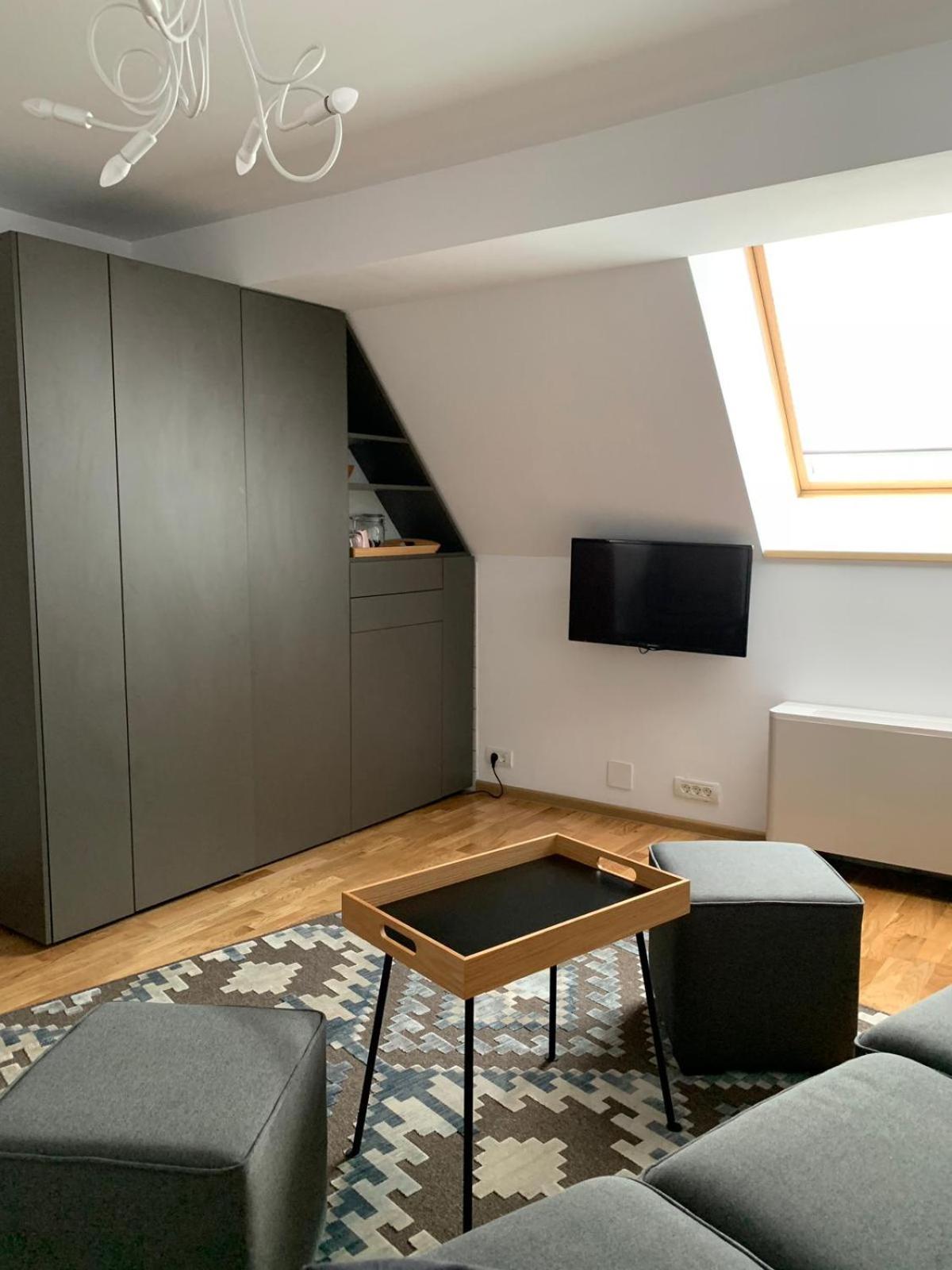 One-Bedroom Apartment - Photo 13