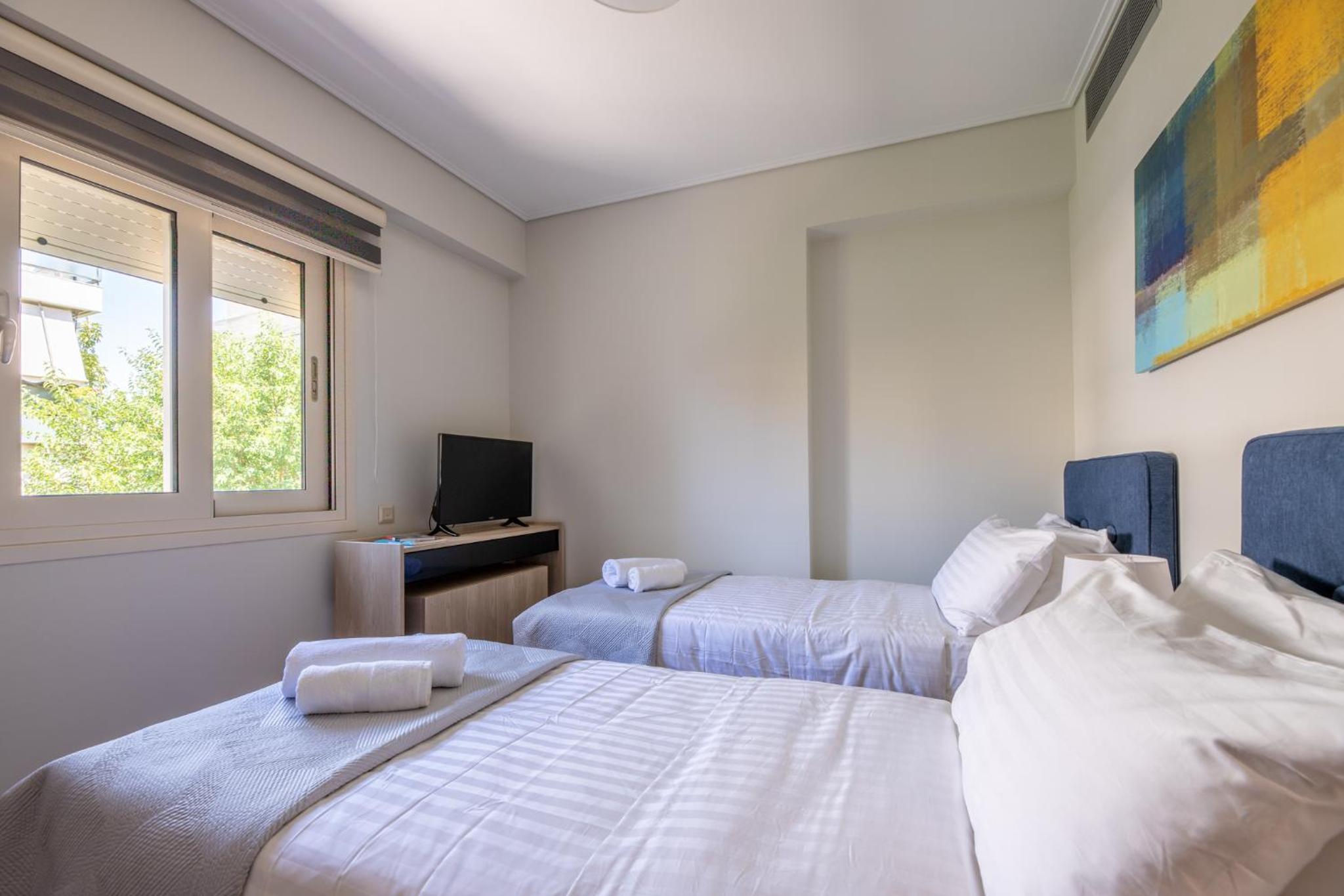 Elegant Two-Bedroom Apartment photo 3