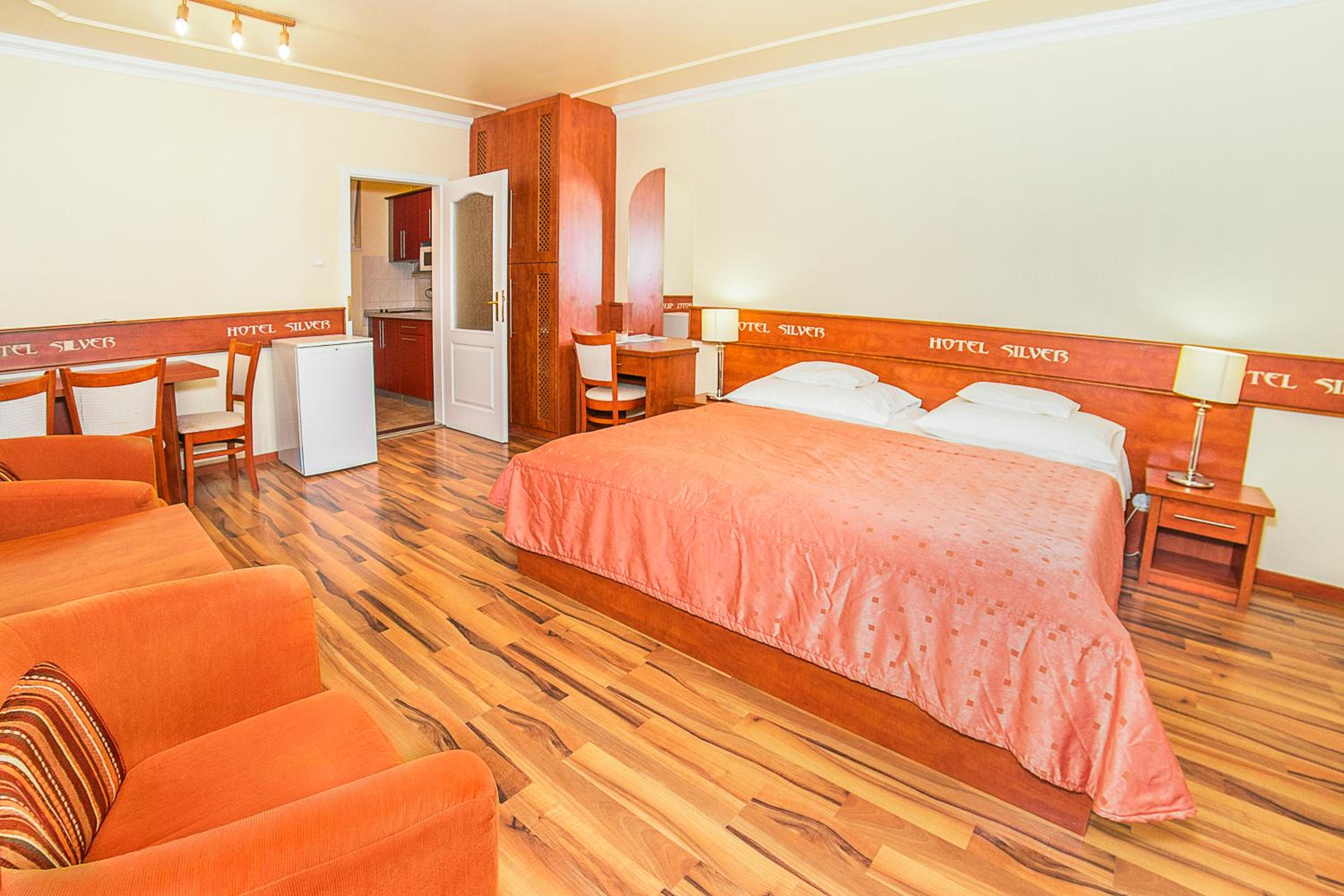 Economy Twin Room with Kitchen - Bio-Comfort Building photo 3