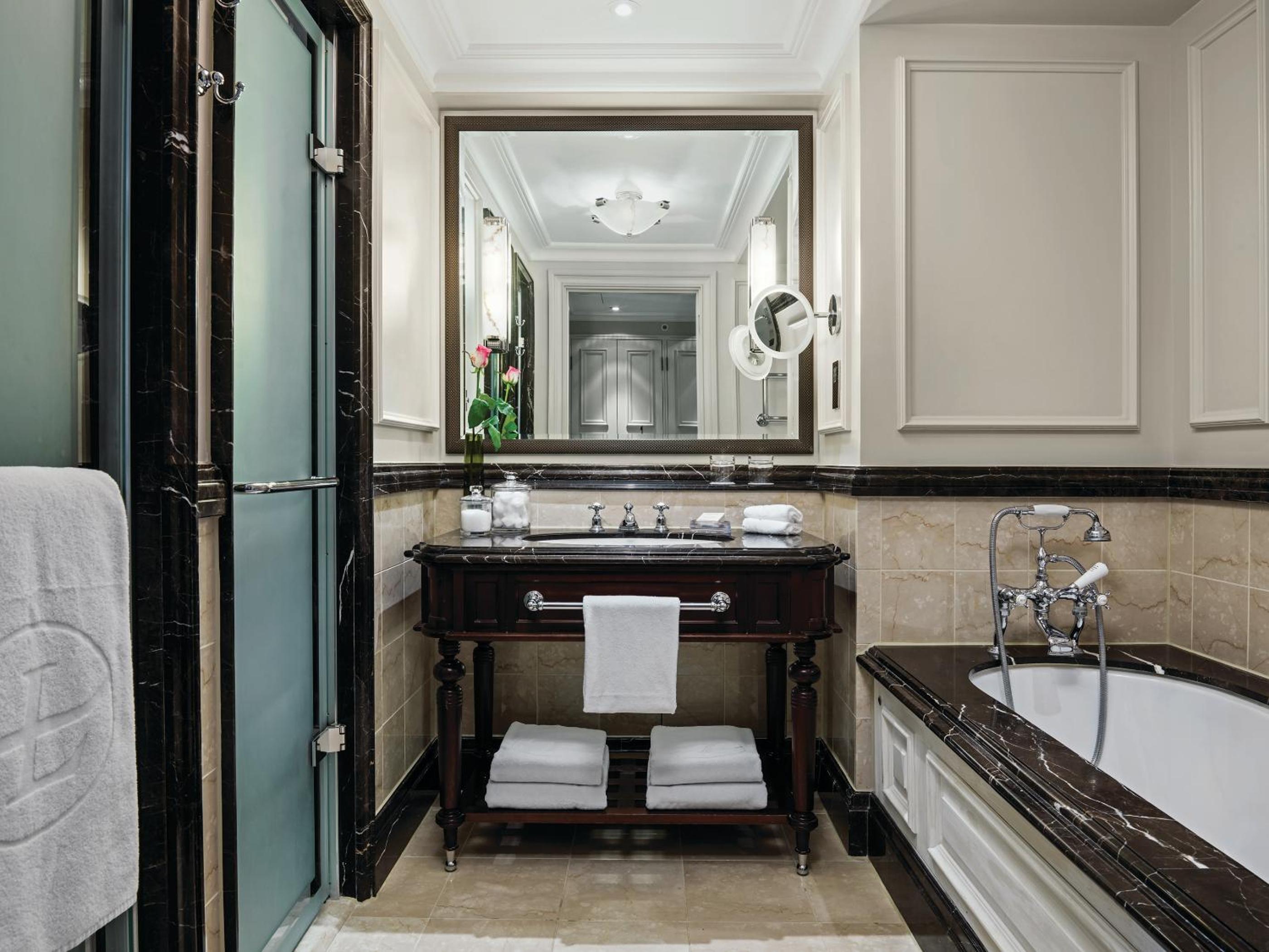 Club Junior Suite photo 2