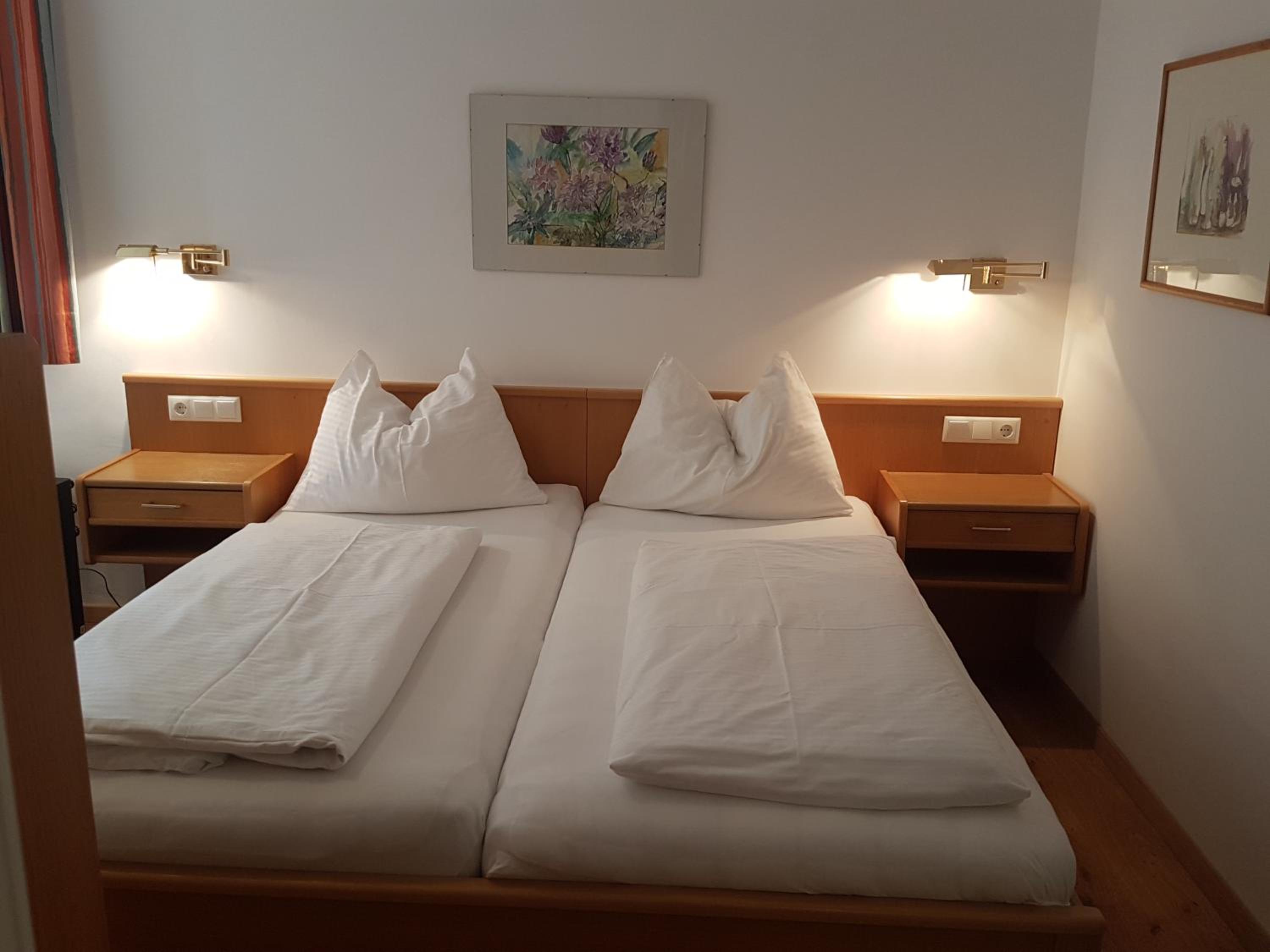 Single Room photo 3