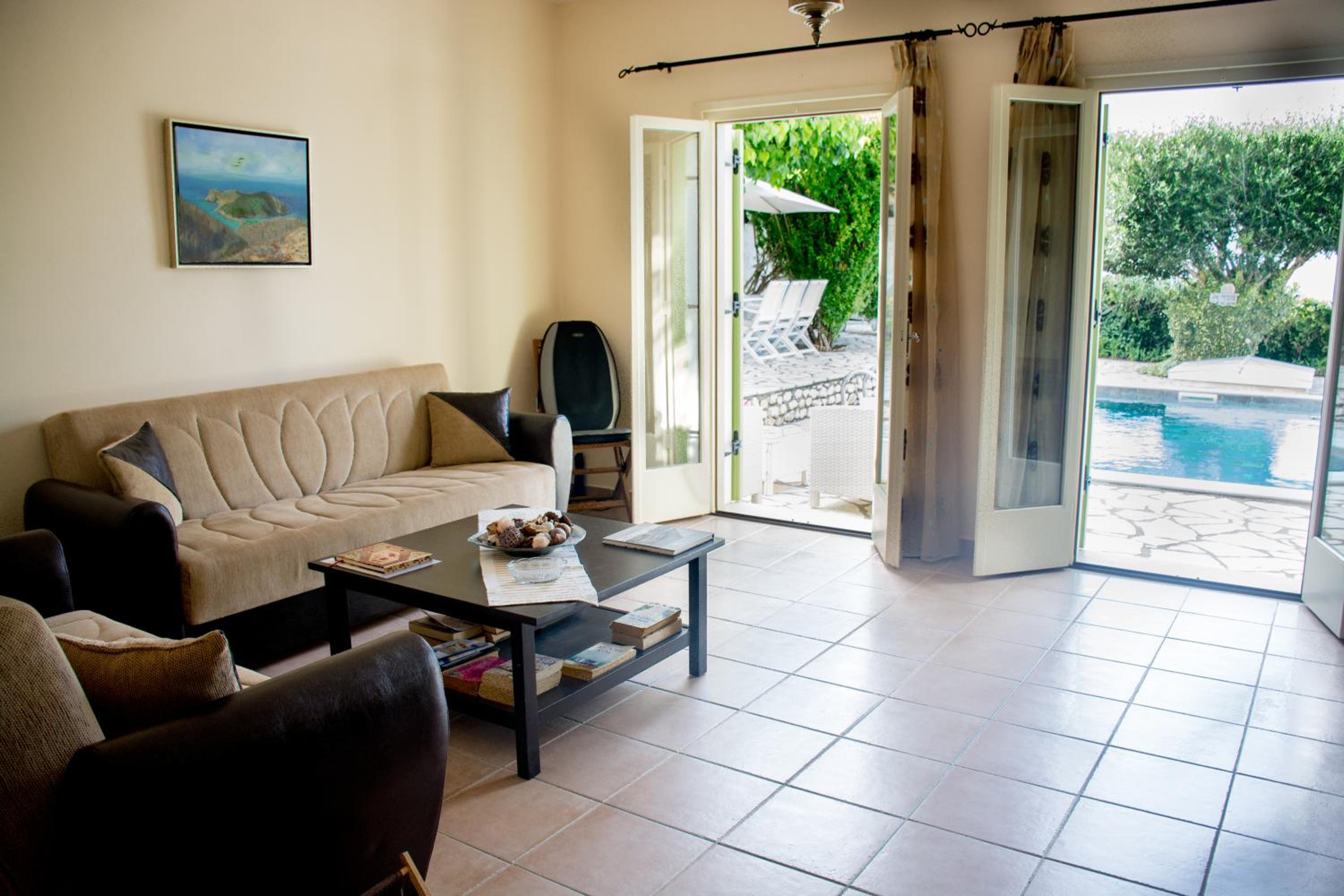Three-Bedroom House photo 1